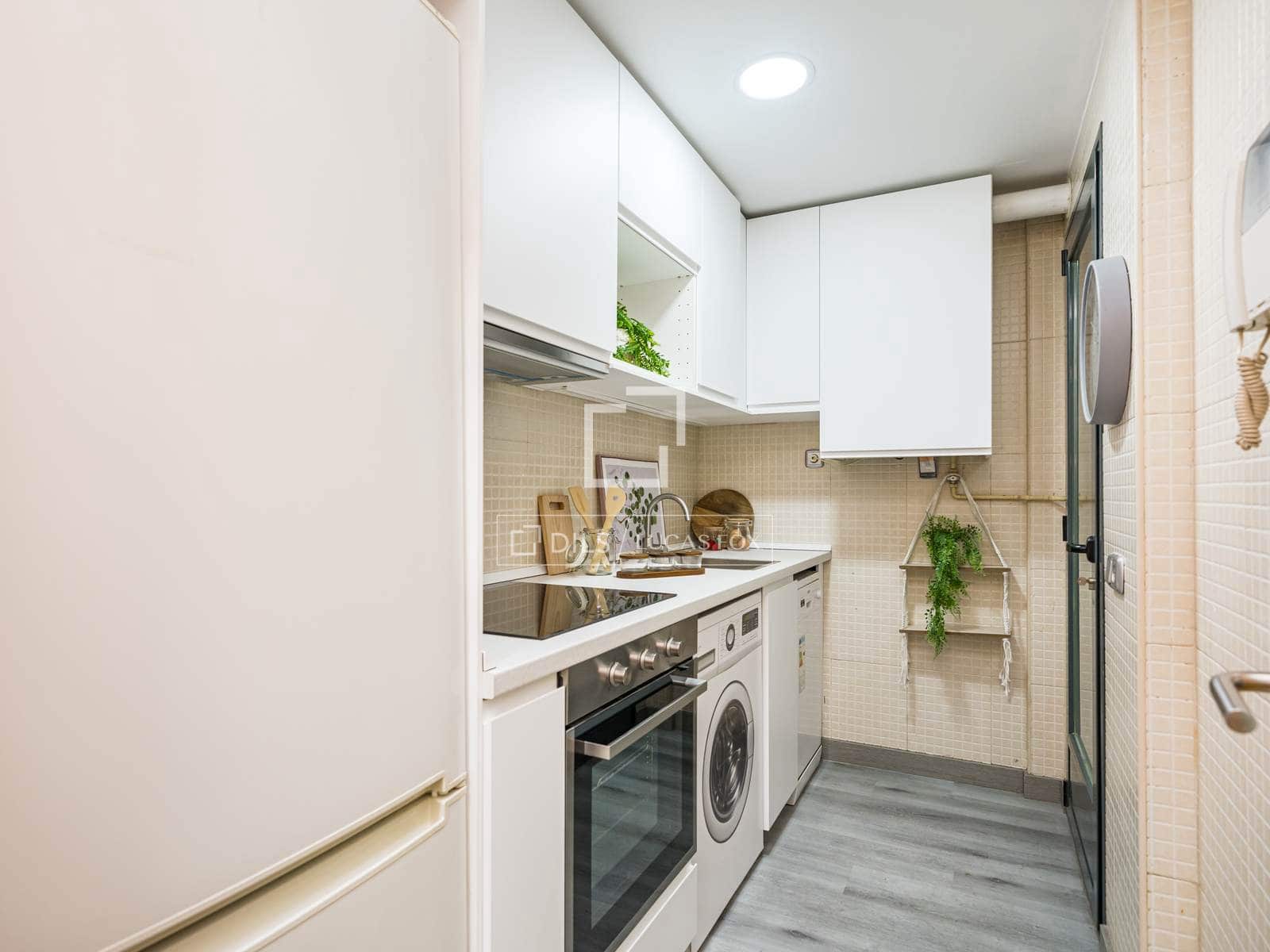 Apartamento de 2 habitaciones en Madrid ciudad en venta - 579.000 € (Ref: 9866187)