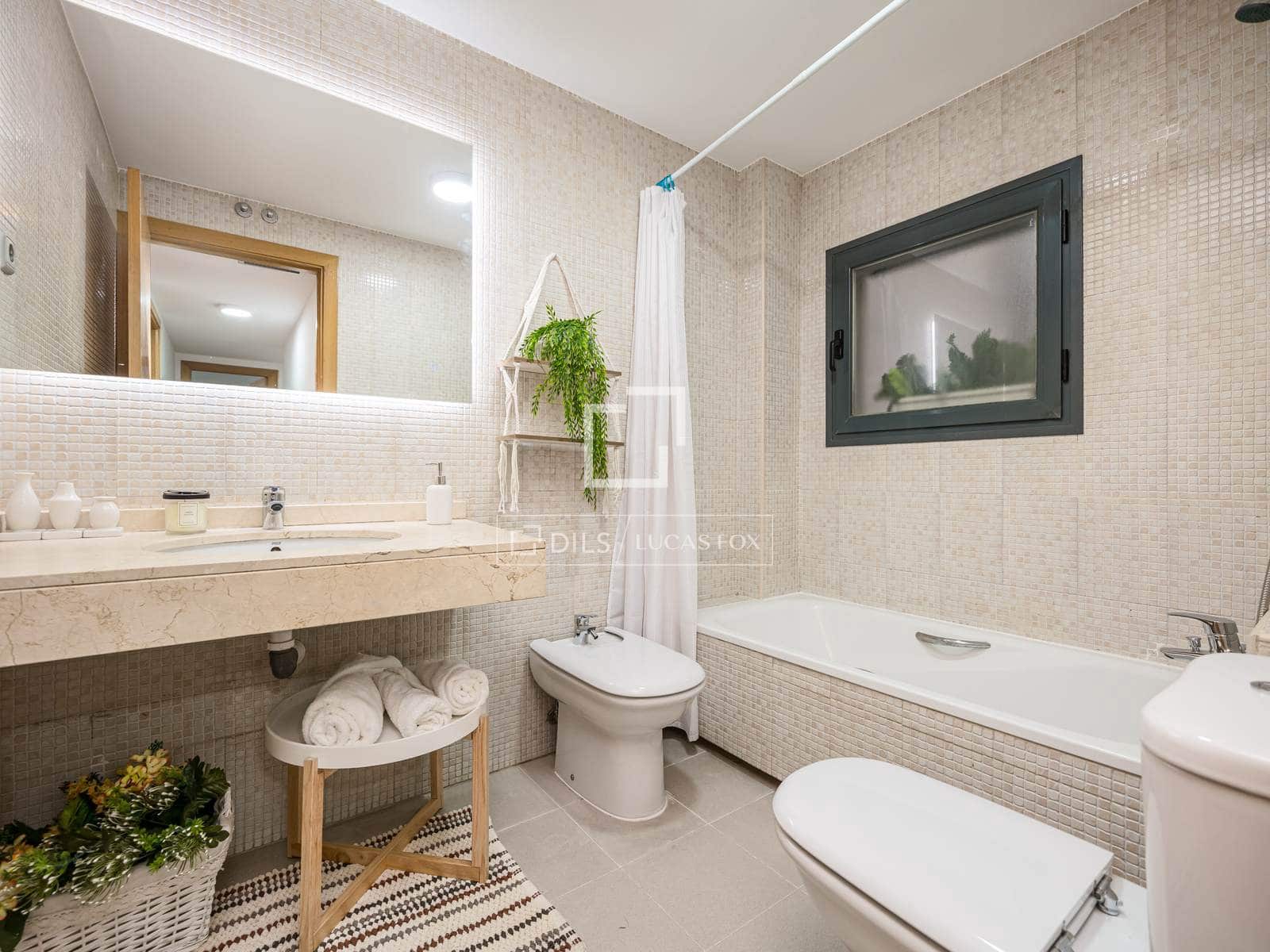 Apartamento de 2 habitaciones en Madrid ciudad en venta - 579.000 € (Ref: 9866187)