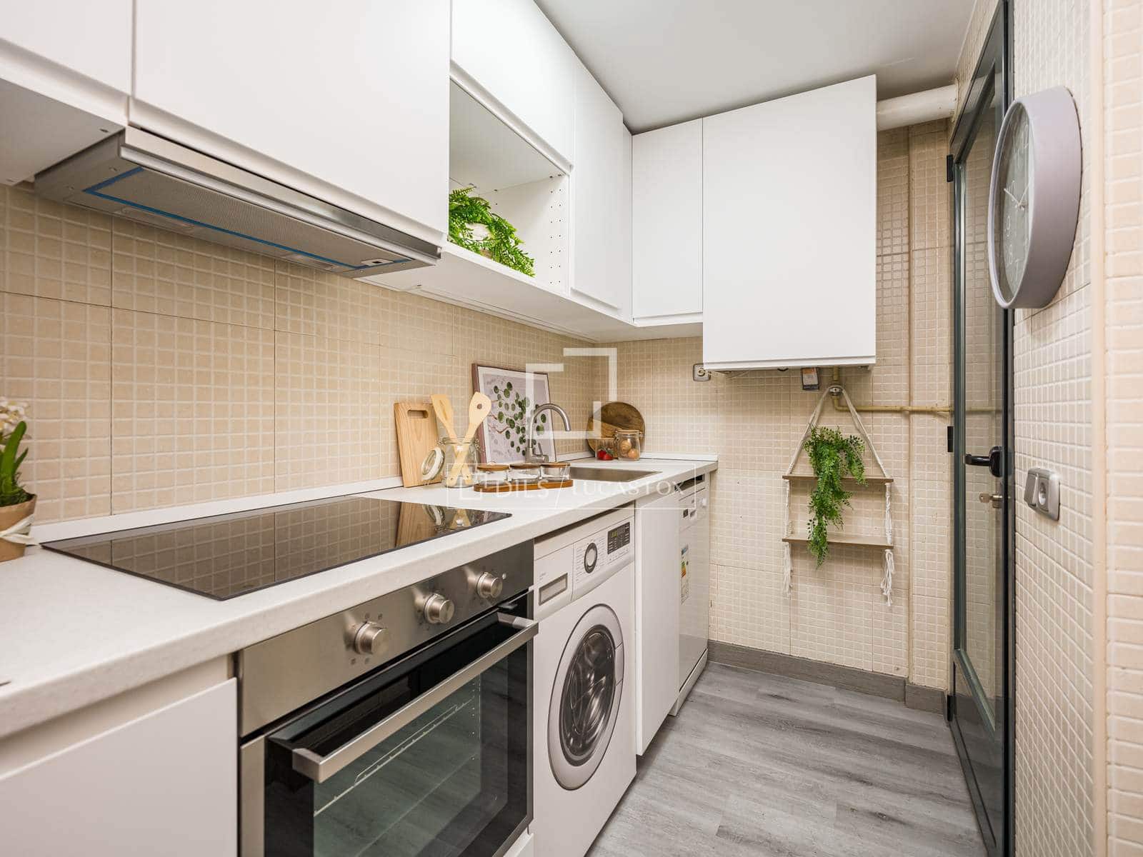 Apartamento de 2 habitaciones en Madrid ciudad en venta - 579.000 € (Ref: 9866187)
