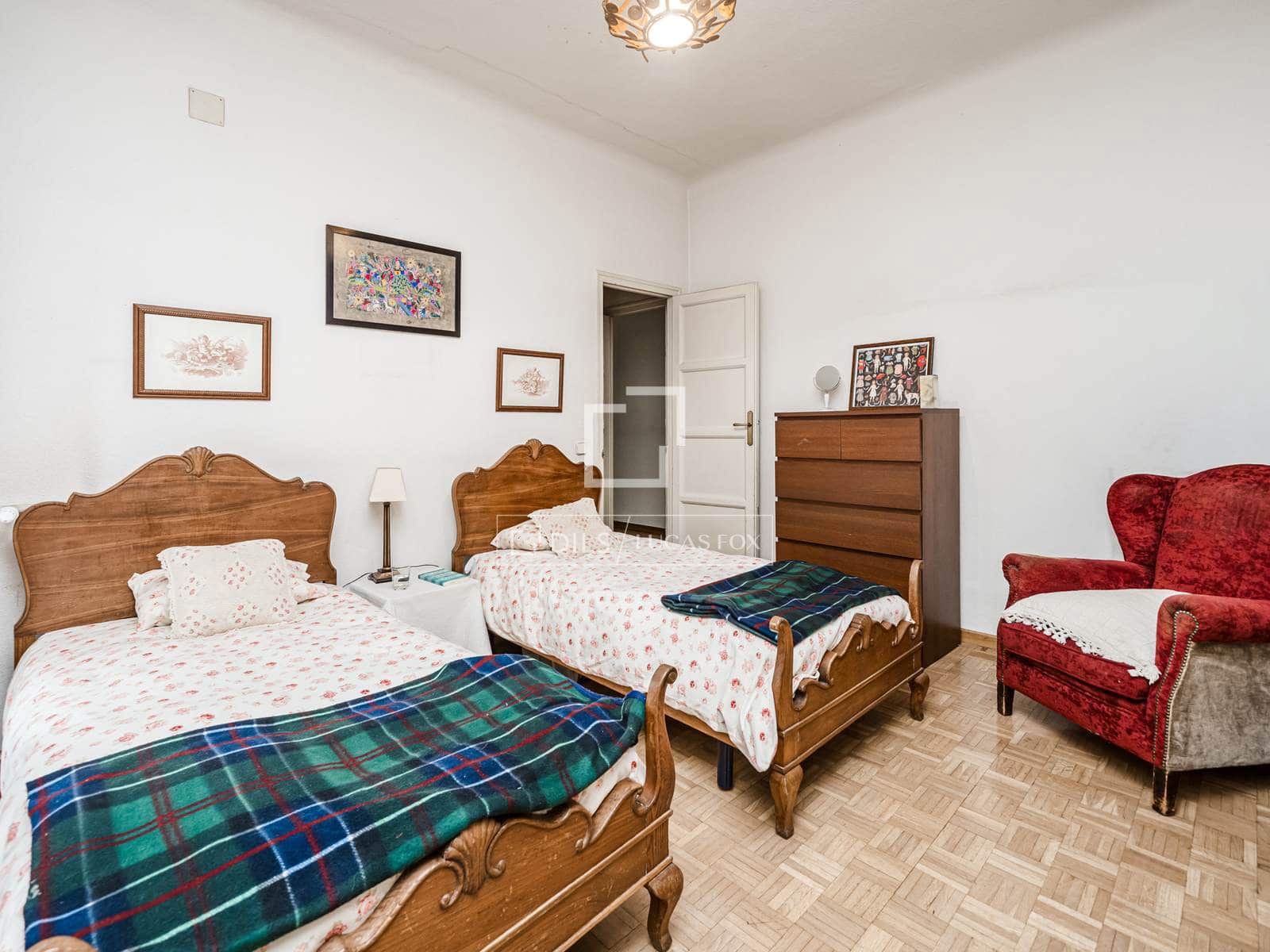 Apartamento de 5 habitaciones en Madrid ciudad en venta - 1.450.000 € (Ref: 9866188)