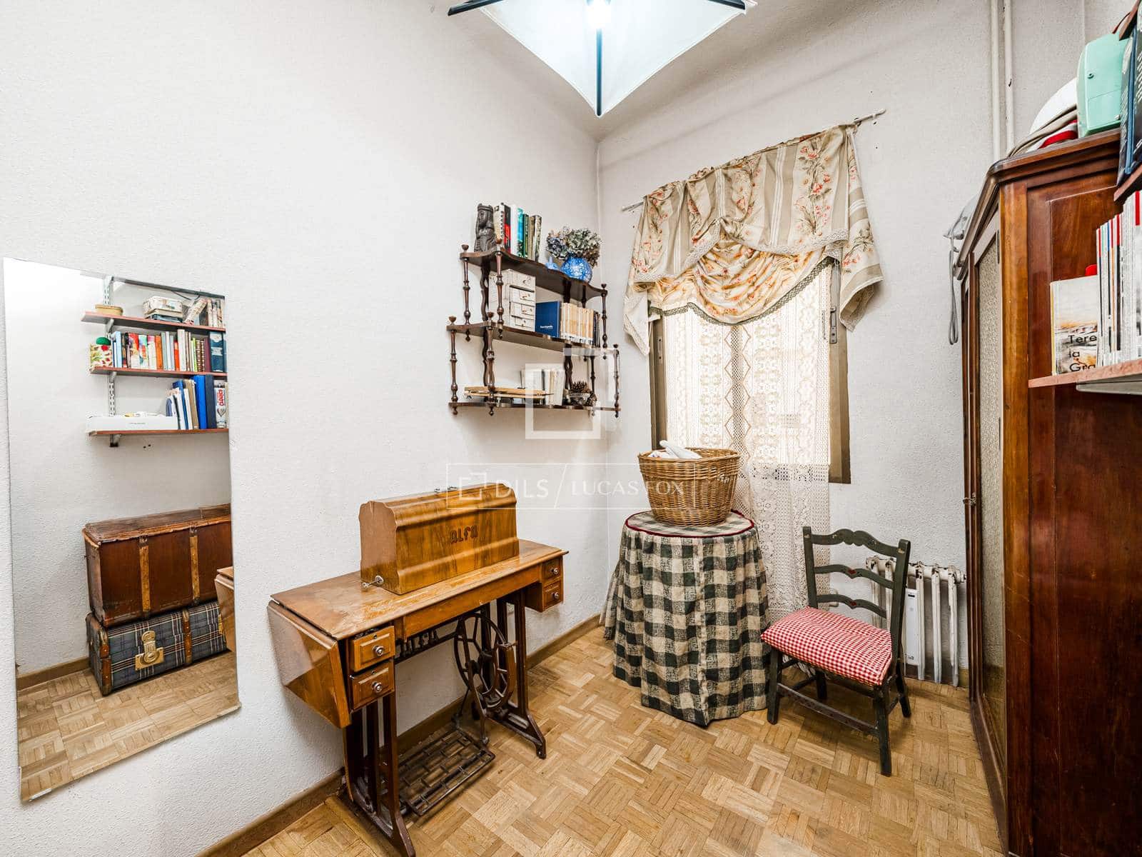 Apartamento de 5 habitaciones en Madrid ciudad en venta - 1.450.000 € (Ref: 9866188)