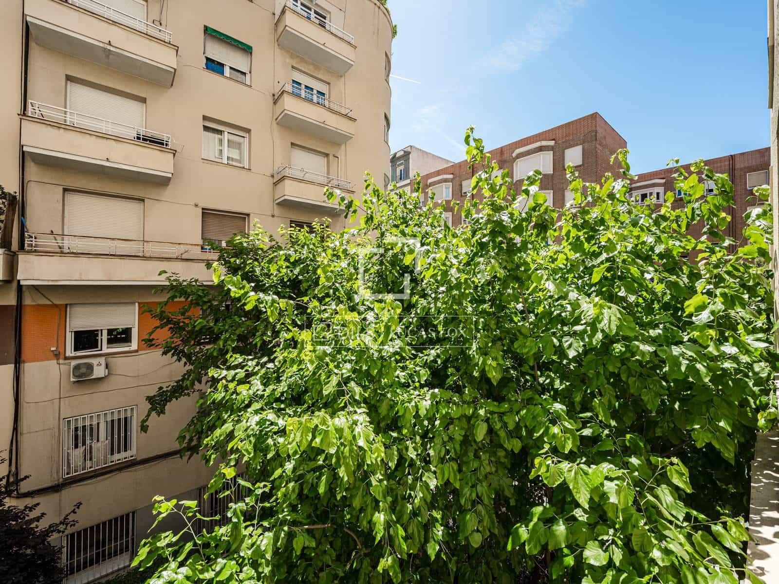 Apartamento de 5 habitaciones en Madrid ciudad en venta - 1.450.000 € (Ref: 9866188)
