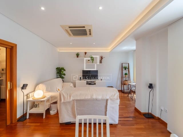 Appartement de 4 chambres à louer à Valence ville - 2 900 € (Ref: 9866190)