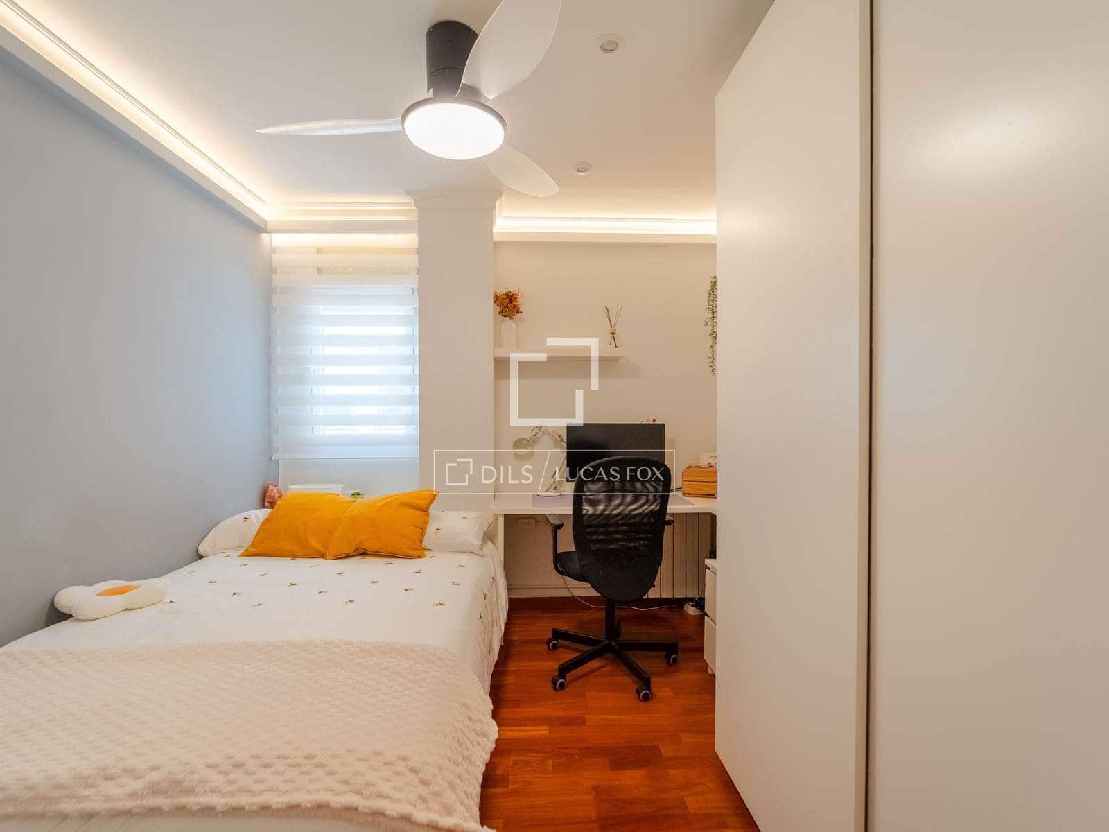 Appartement de 4 chambres à louer à Valence ville - 2 900 € (Ref: 9866190)