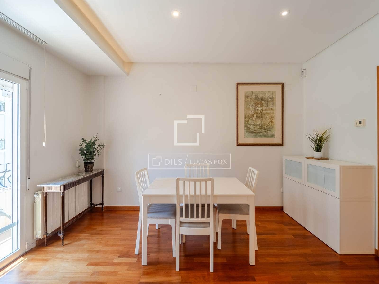 Appartement de 4 chambres à louer à Valence ville - 2 900 € (Ref: 9866190)