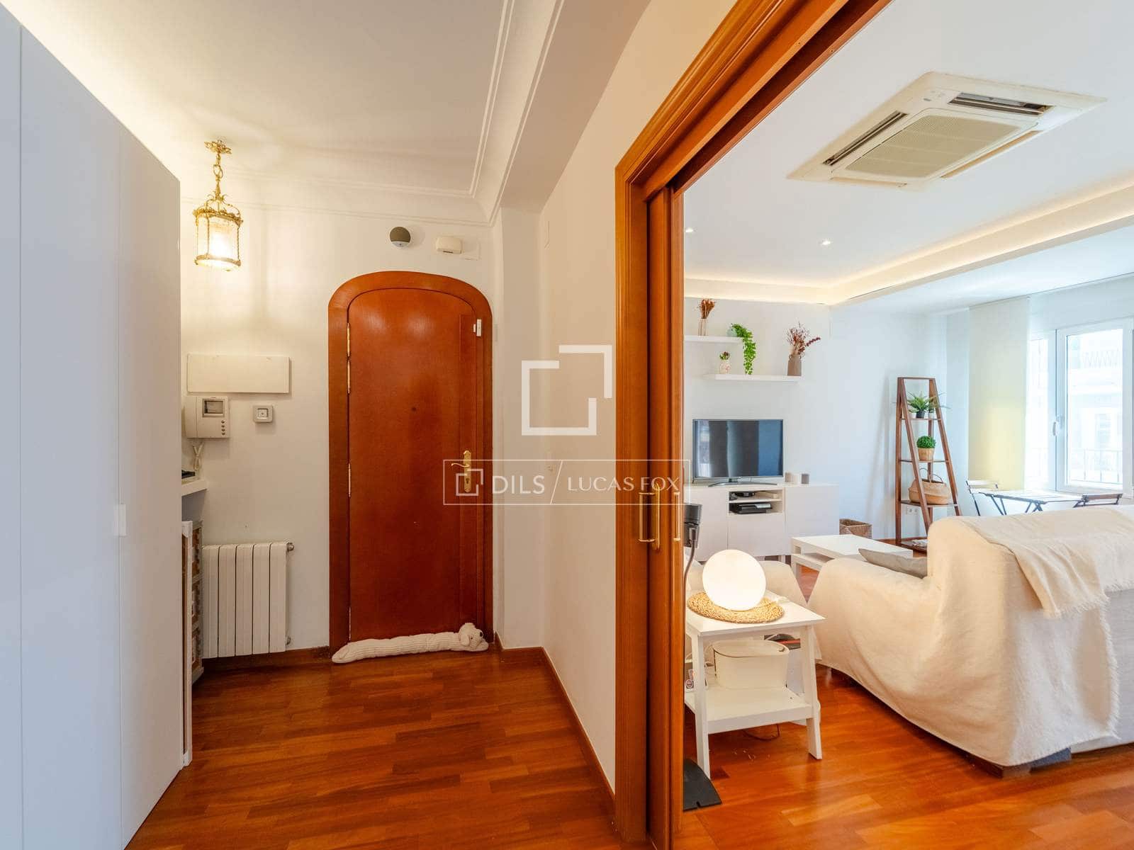 Appartement de 4 chambres à louer à Valence ville - 2 900 € (Ref: 9866190)