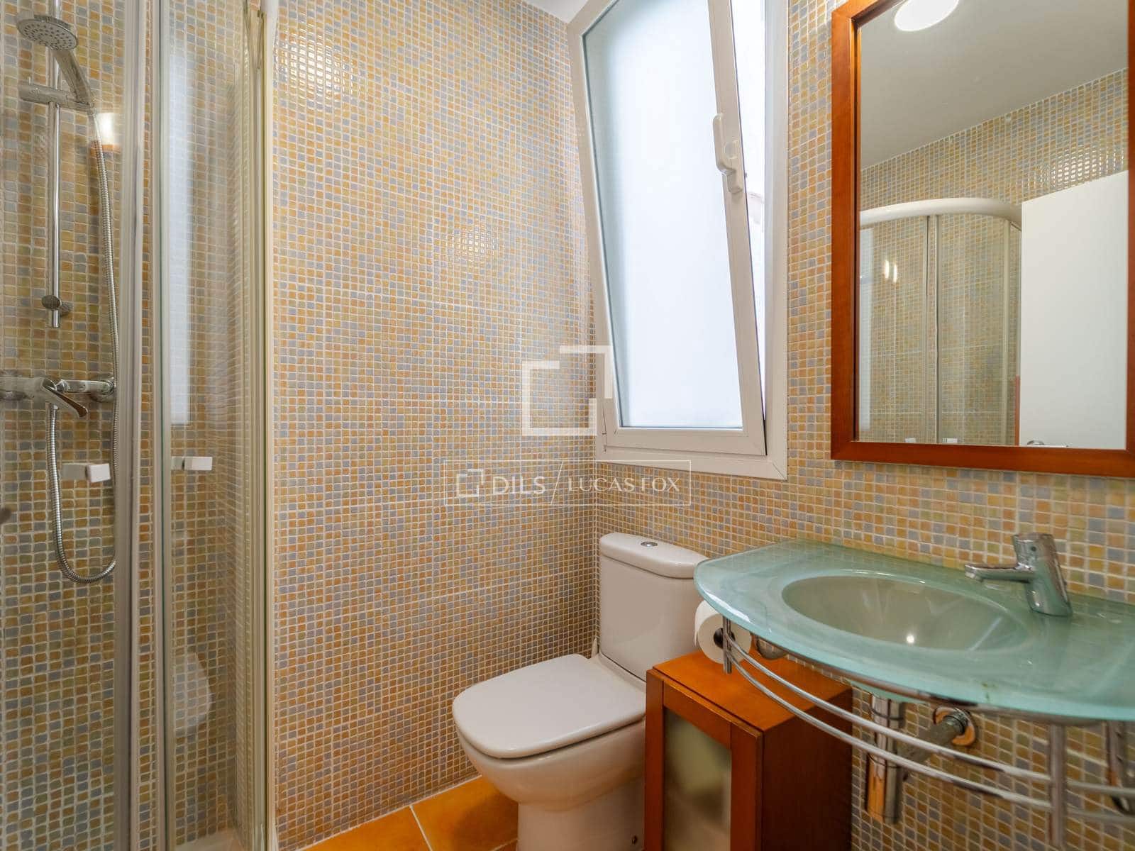 Appartement de 4 chambres à louer à Valence ville - 2 900 € (Ref: 9866190)