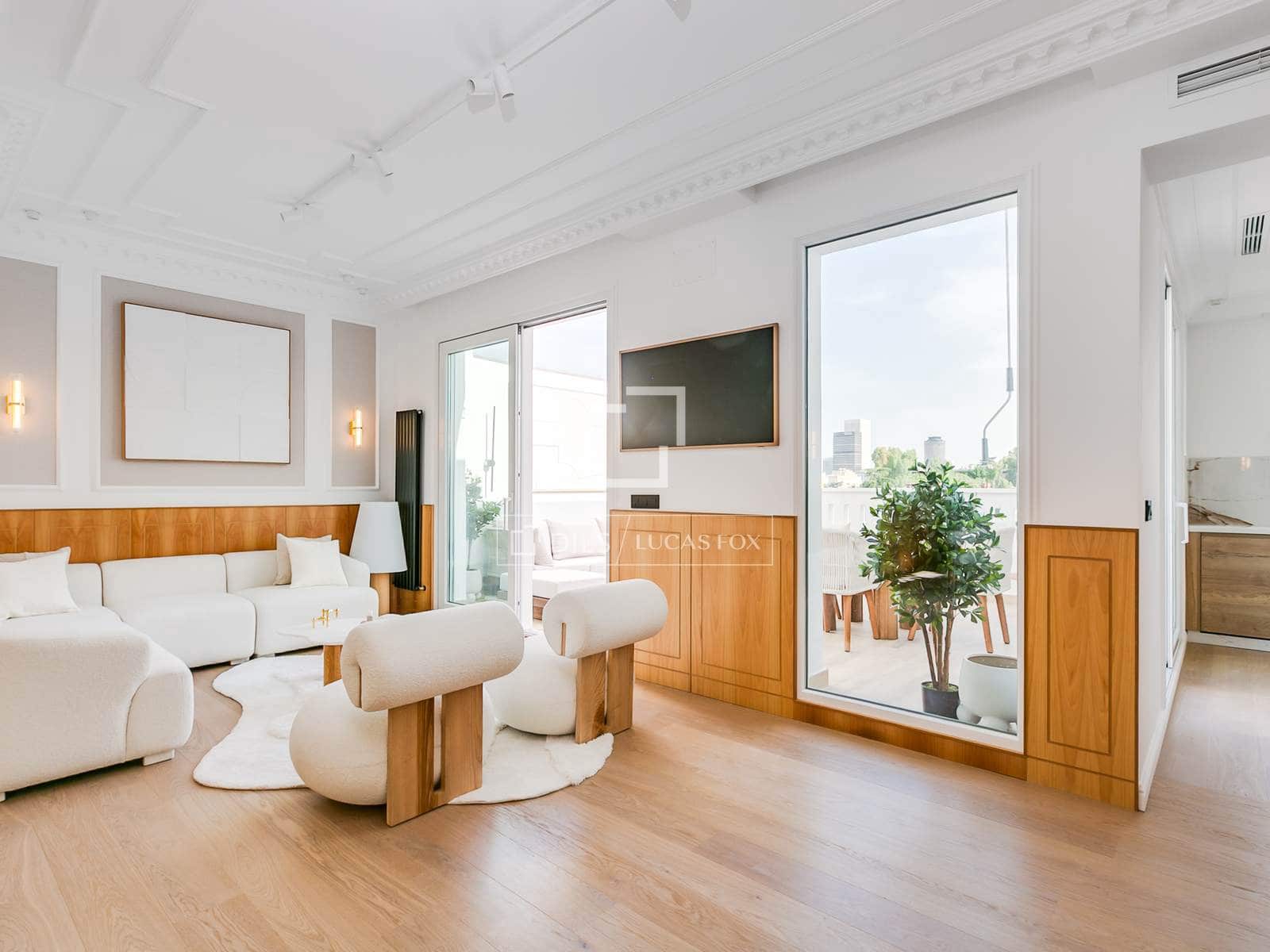 2 bedroom Penthouse for rent in Madrid city - € 7,500 (Ref: 9866192)