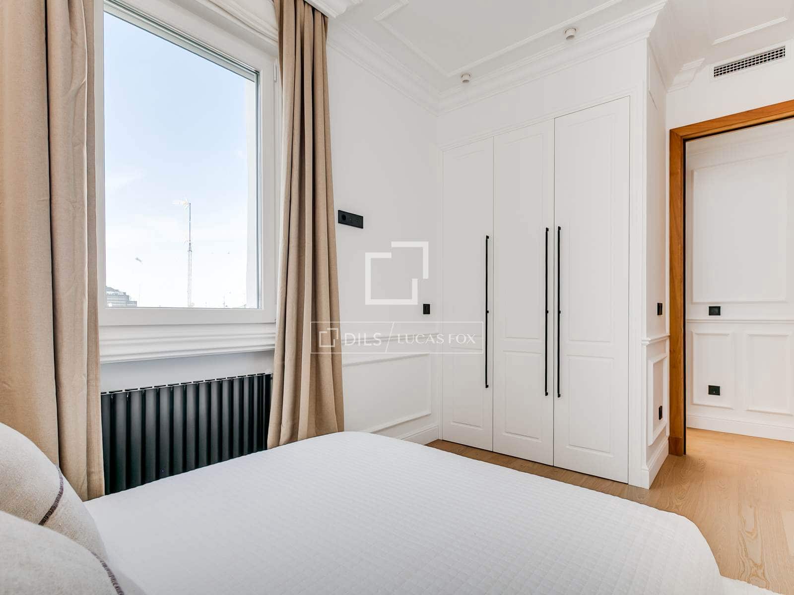 2 bedroom Penthouse for rent in Madrid city - € 7,500 (Ref: 9866192)