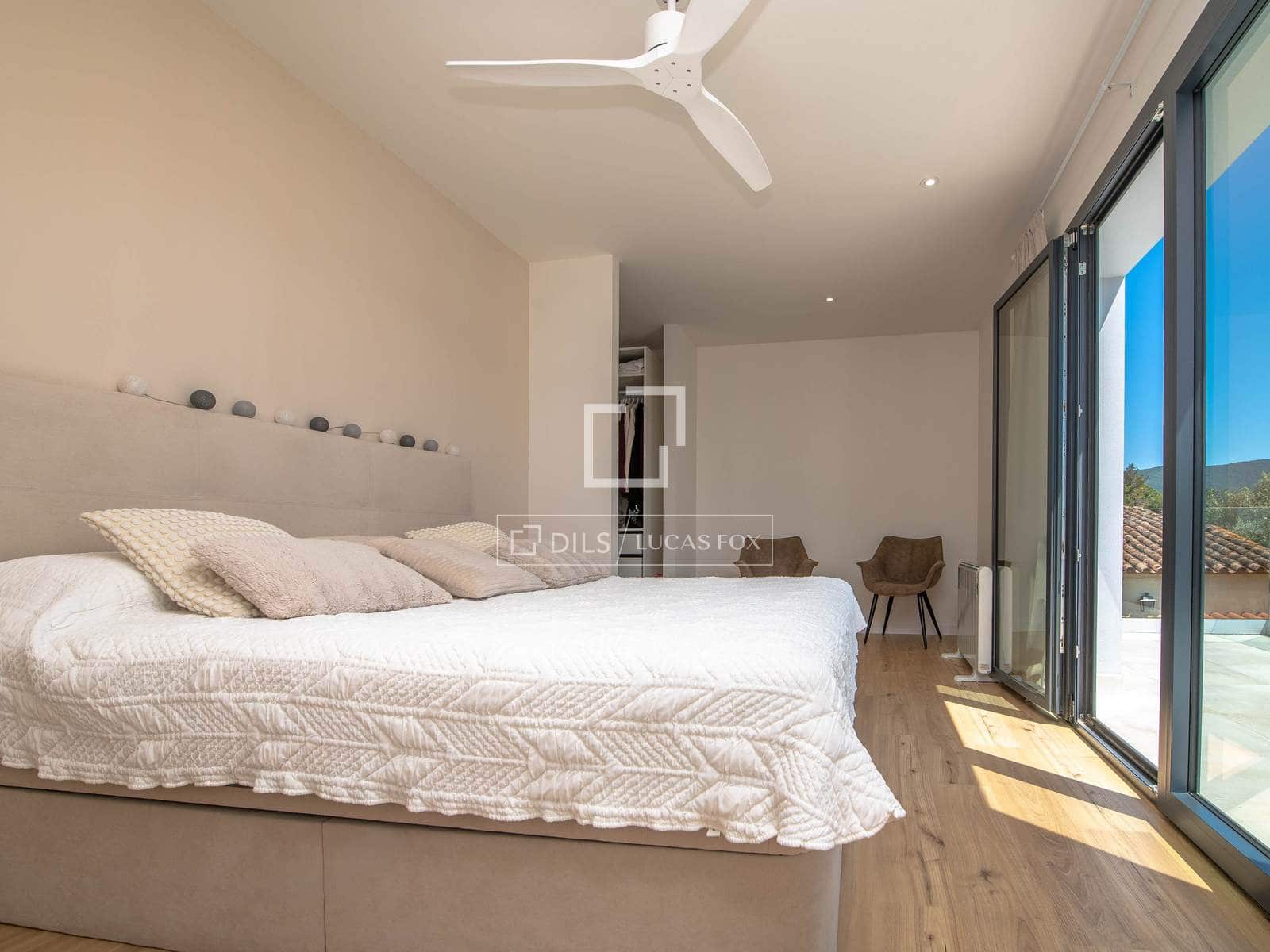 3 soveværelse Villa til salg i Calonge i Sant Antoni med swimmingpool garage - € 820.000 (Ref: 9866193)