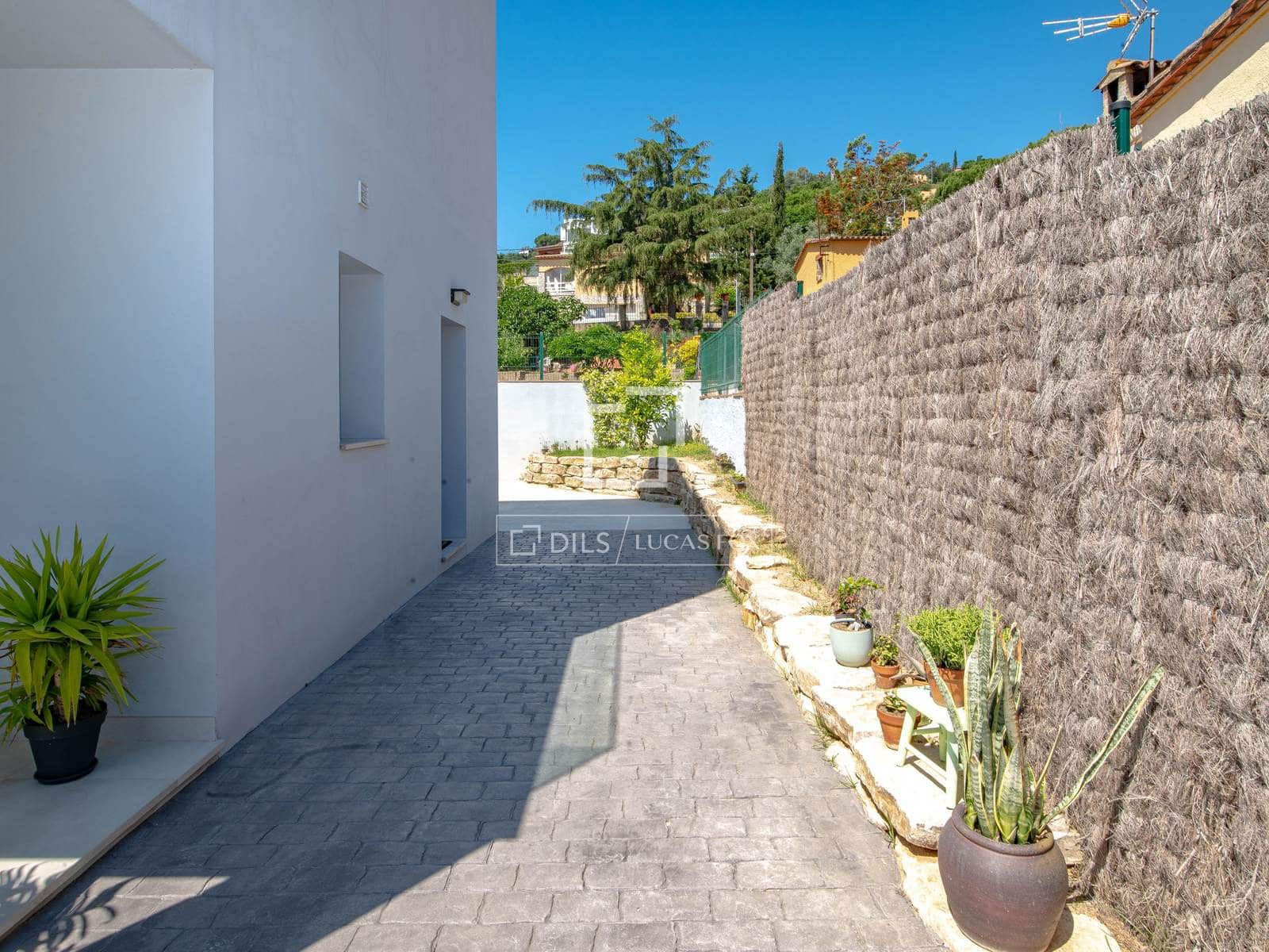 3 soveværelse Villa til salg i Calonge i Sant Antoni med swimmingpool garage - € 820.000 (Ref: 9866193)
