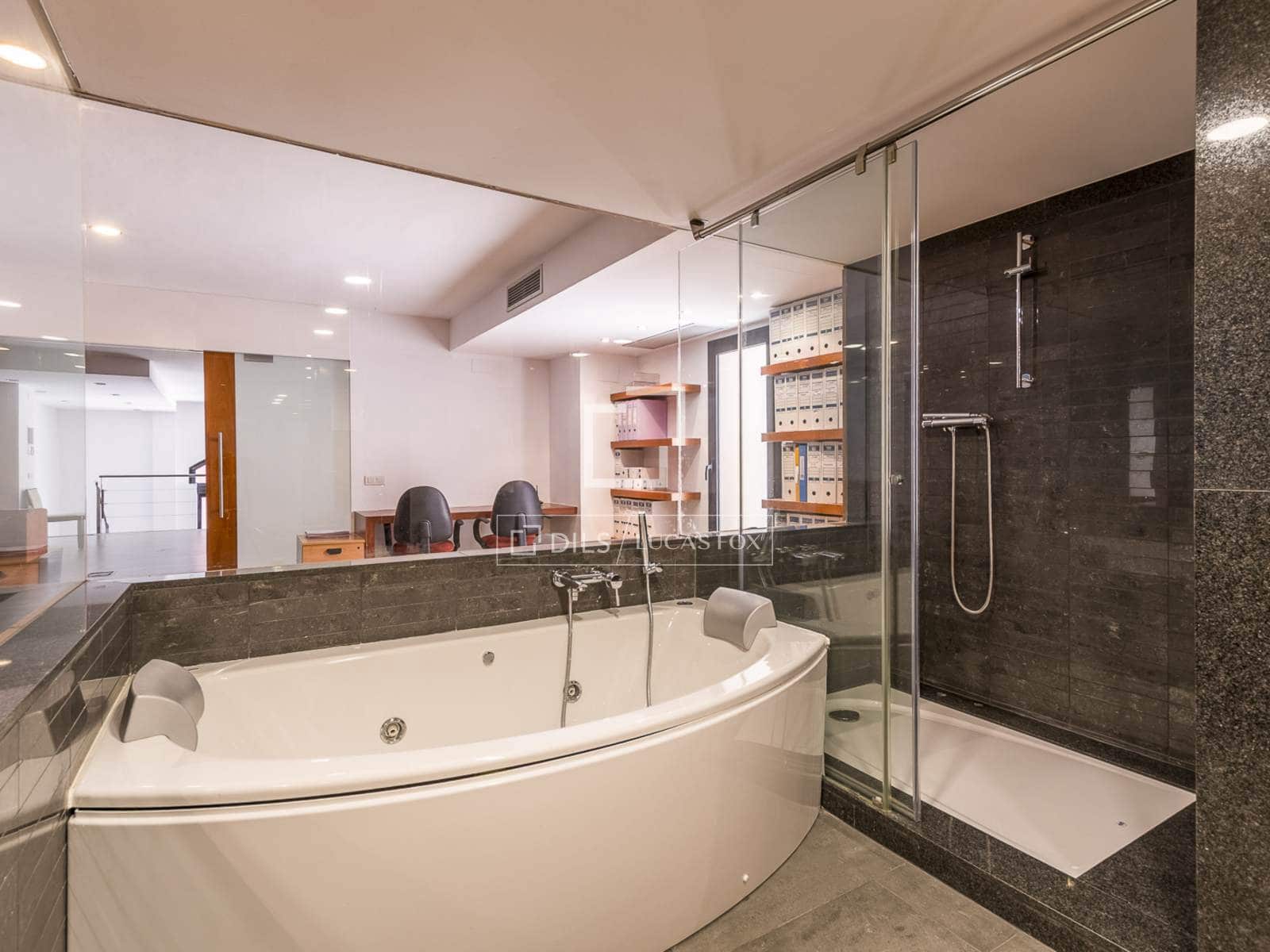 1 soveværelse Lejlighed til salg i Barcelona by - € 545.000 (Ref: 9867296)