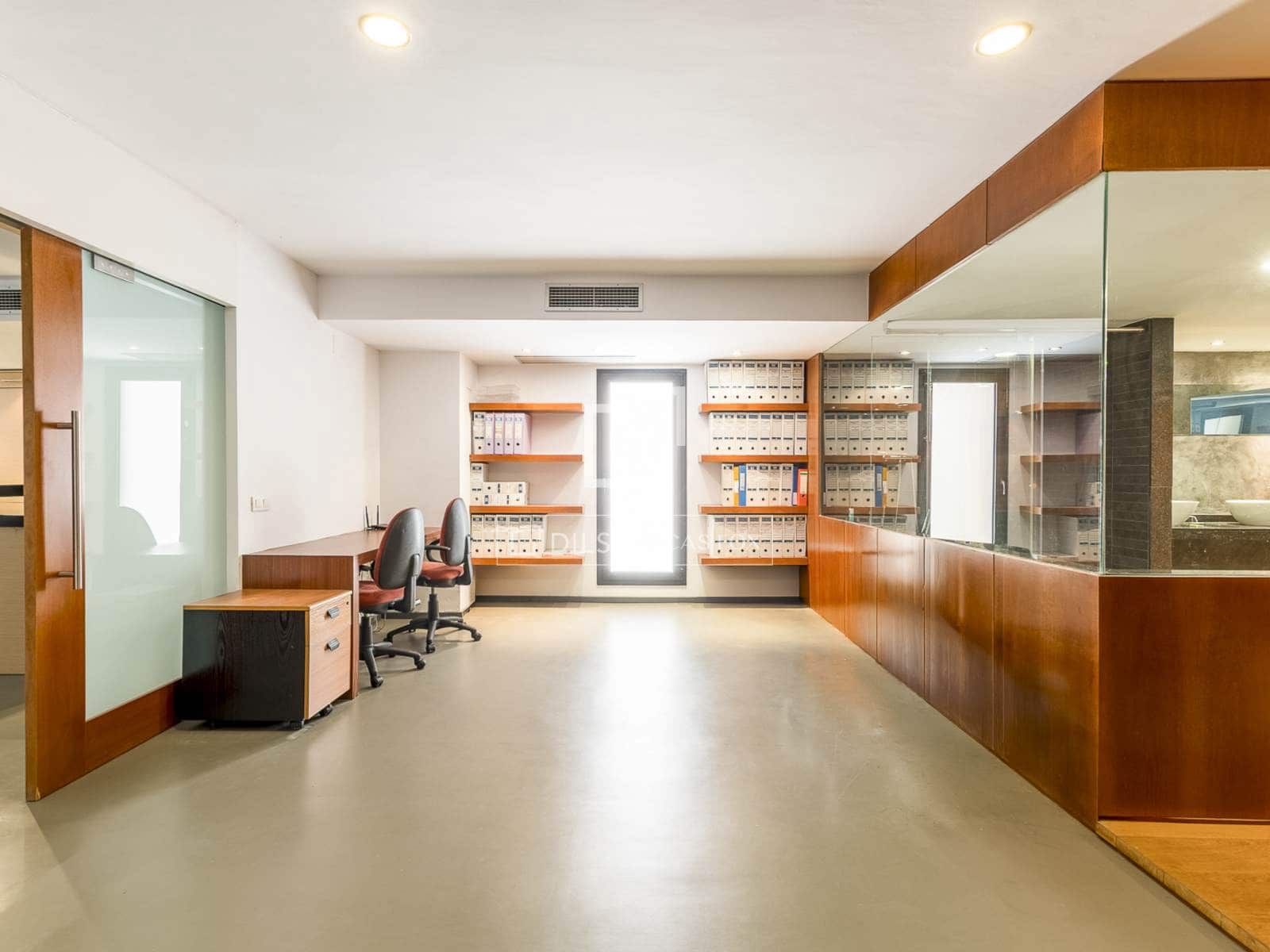 1 soveværelse Lejlighed til salg i Barcelona by - € 545.000 (Ref: 9867296)