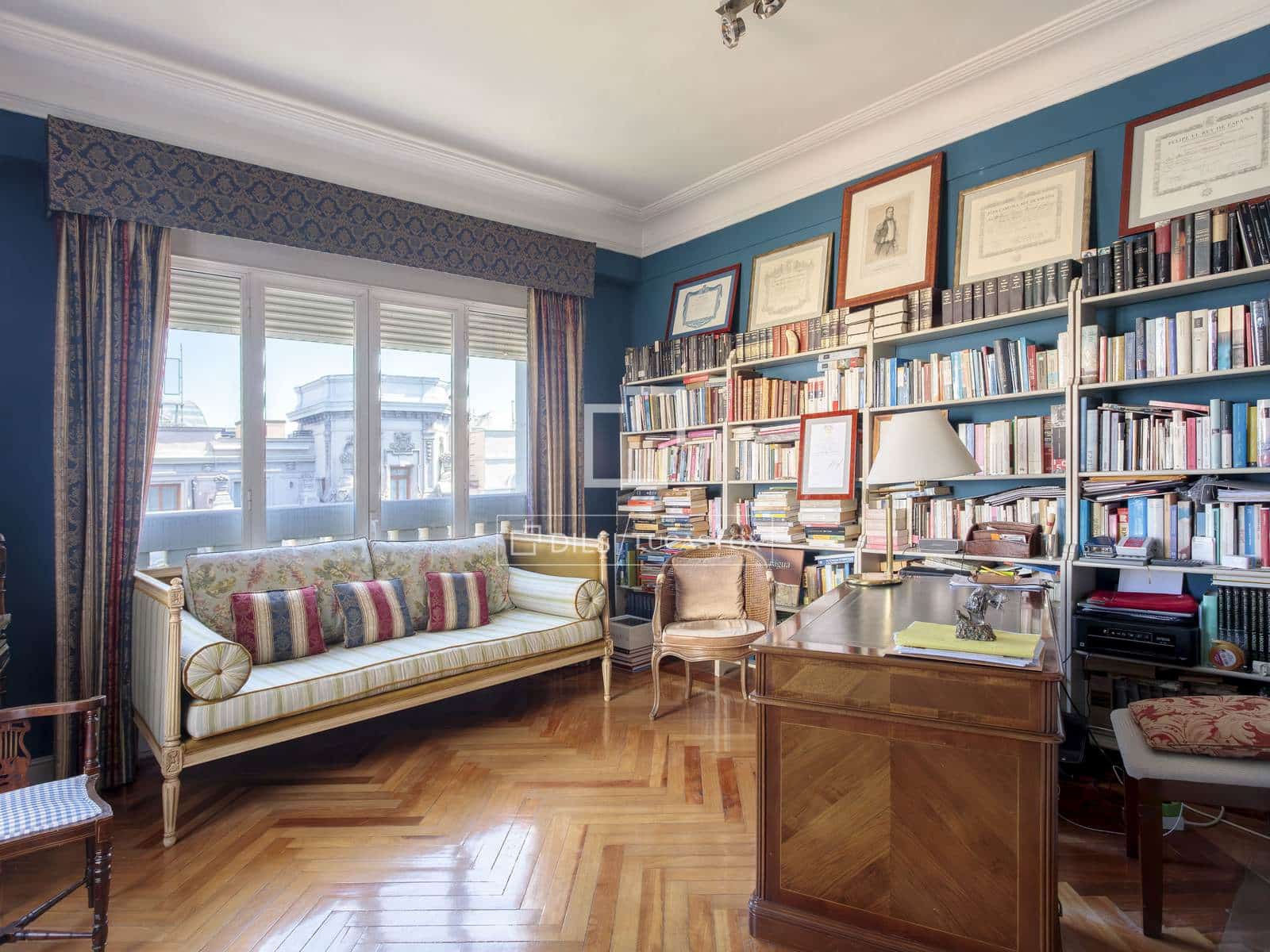 4 soveværelse Penthouse til leje i Madrid by med garage - € 15.000 (Ref: 9867297)
