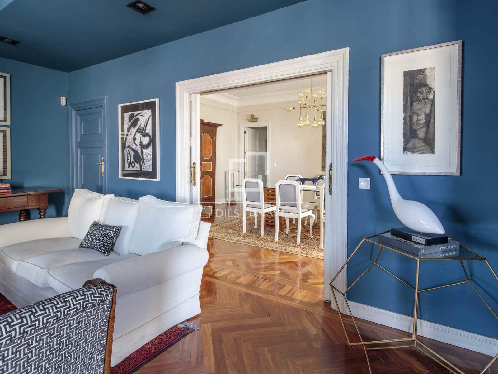 4 soveværelse Penthouse til leje i Madrid by med garage - € 15.000 (Ref: 9867297)