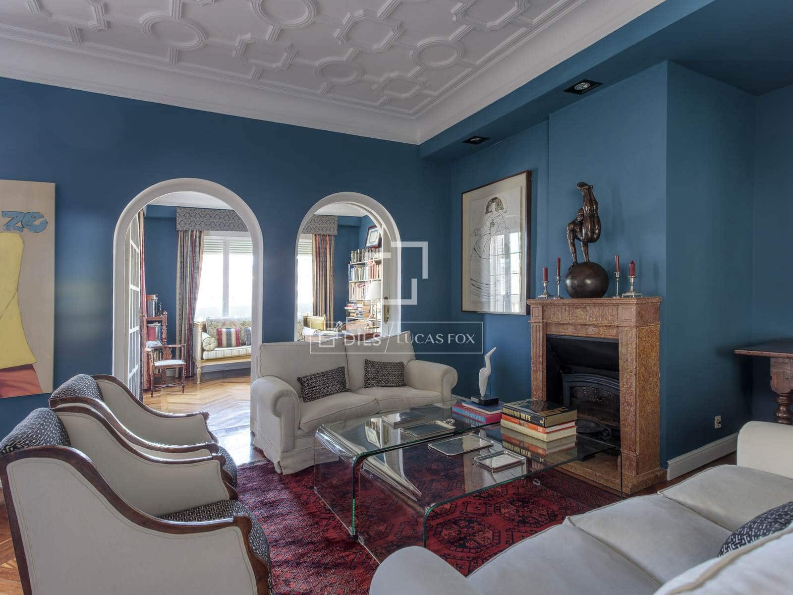 4 soveværelse Penthouse til leje i Madrid by med garage - € 15.000 (Ref: 9867297)