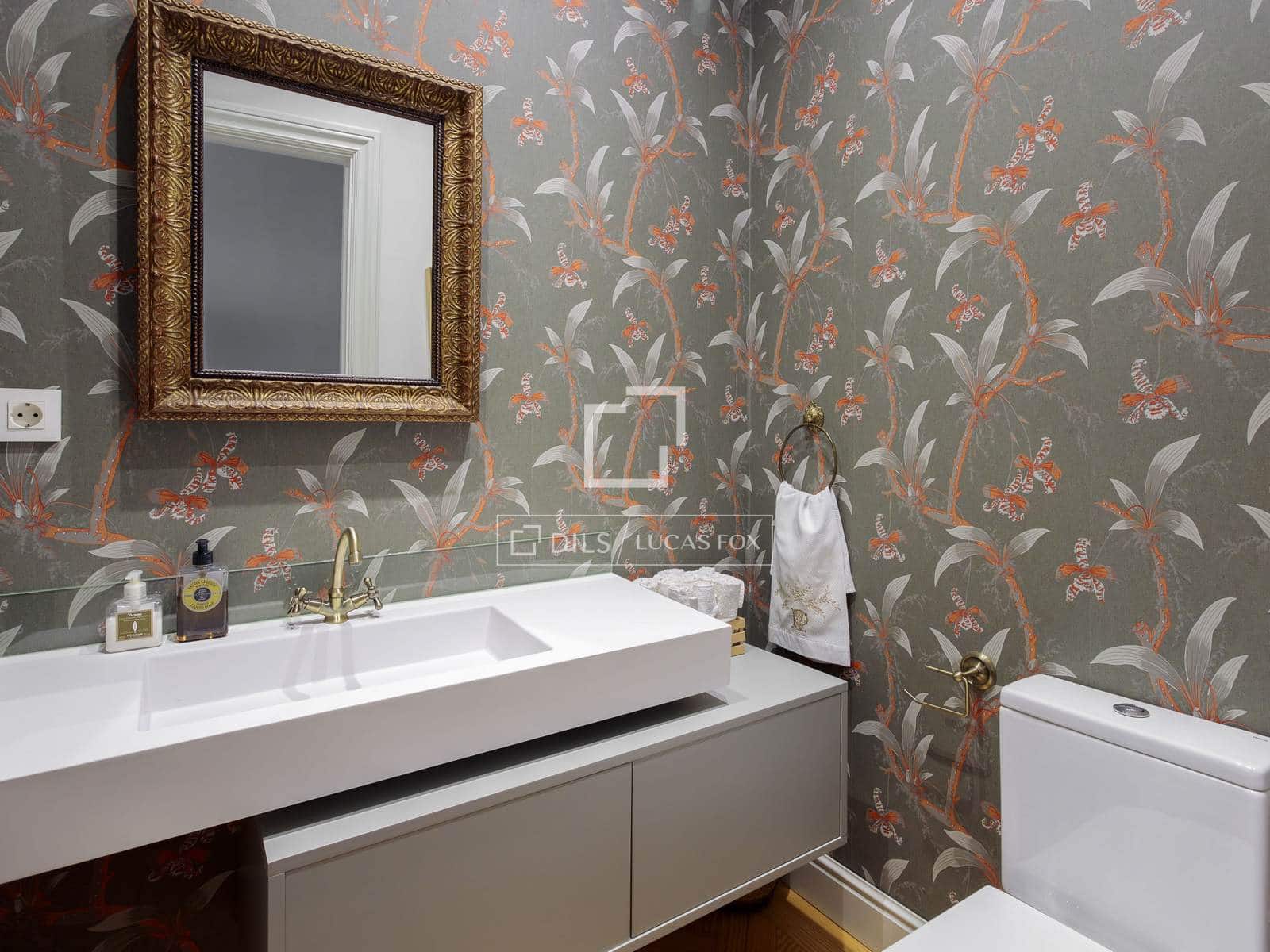 4 soveværelse Penthouse til leje i Madrid by med garage - € 15.000 (Ref: 9867297)