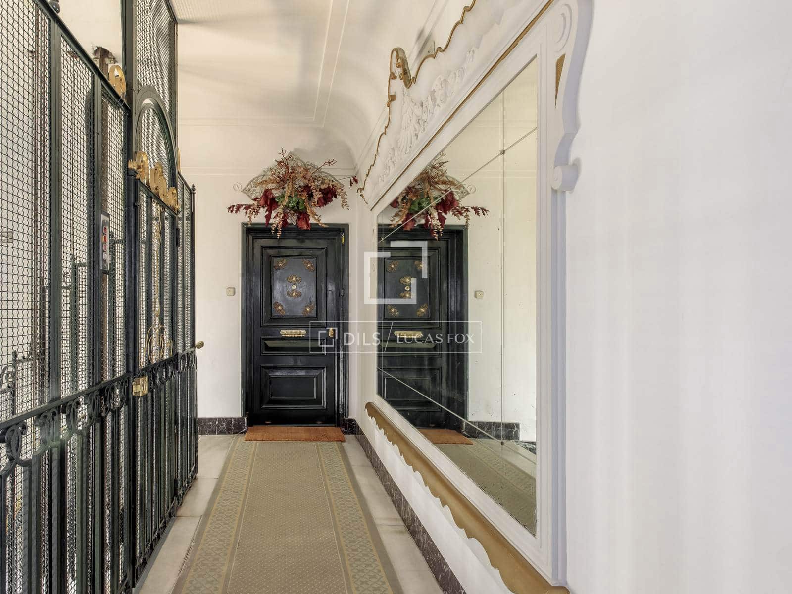 4 soveværelse Penthouse til leje i Madrid by med garage - € 15.000 (Ref: 9867297)