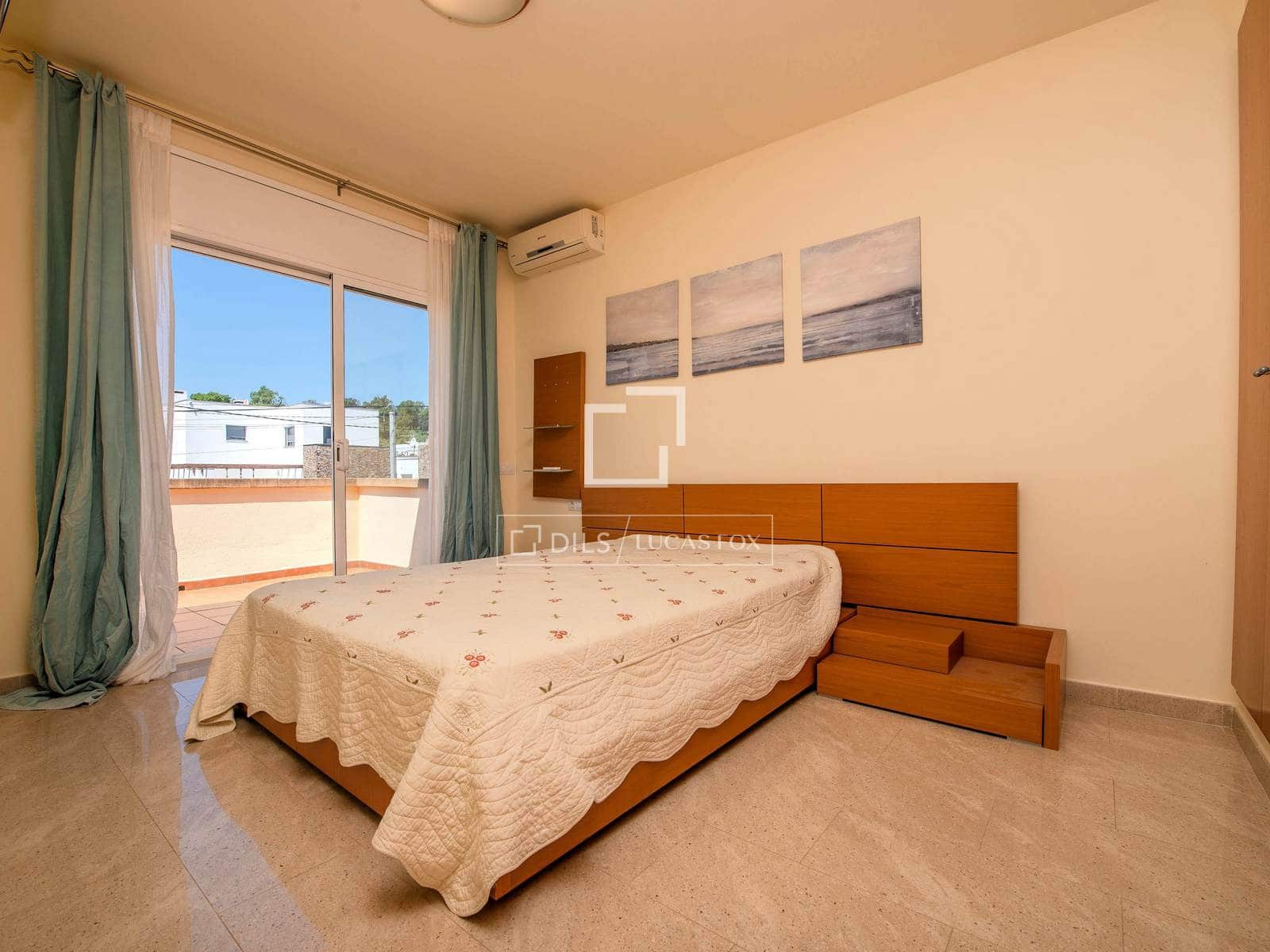 5 bedroom Villa for sale in Platja d'Aro with pool - € 950,000 (Ref: 9867298)