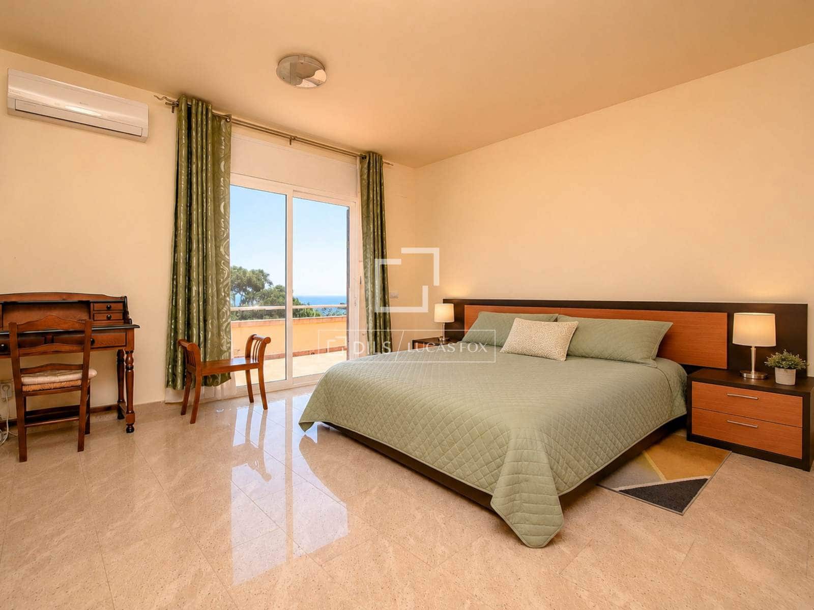 5 bedroom Villa for sale in Platja d'Aro with pool - € 950,000 (Ref: 9867298)
