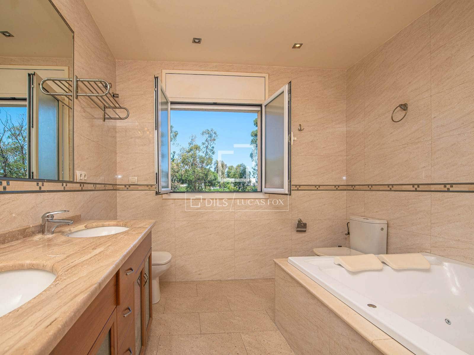 5 bedroom Villa for sale in Platja d'Aro with pool - € 950,000 (Ref: 9867298)