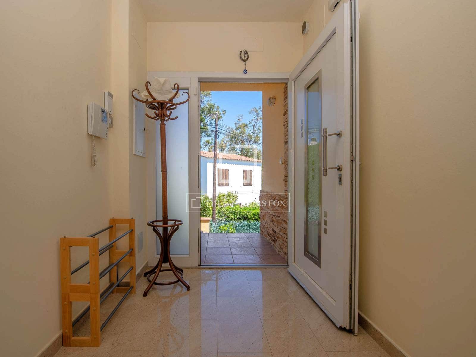 5 bedroom Villa for sale in Platja d'Aro with pool - € 950,000 (Ref: 9867298)
