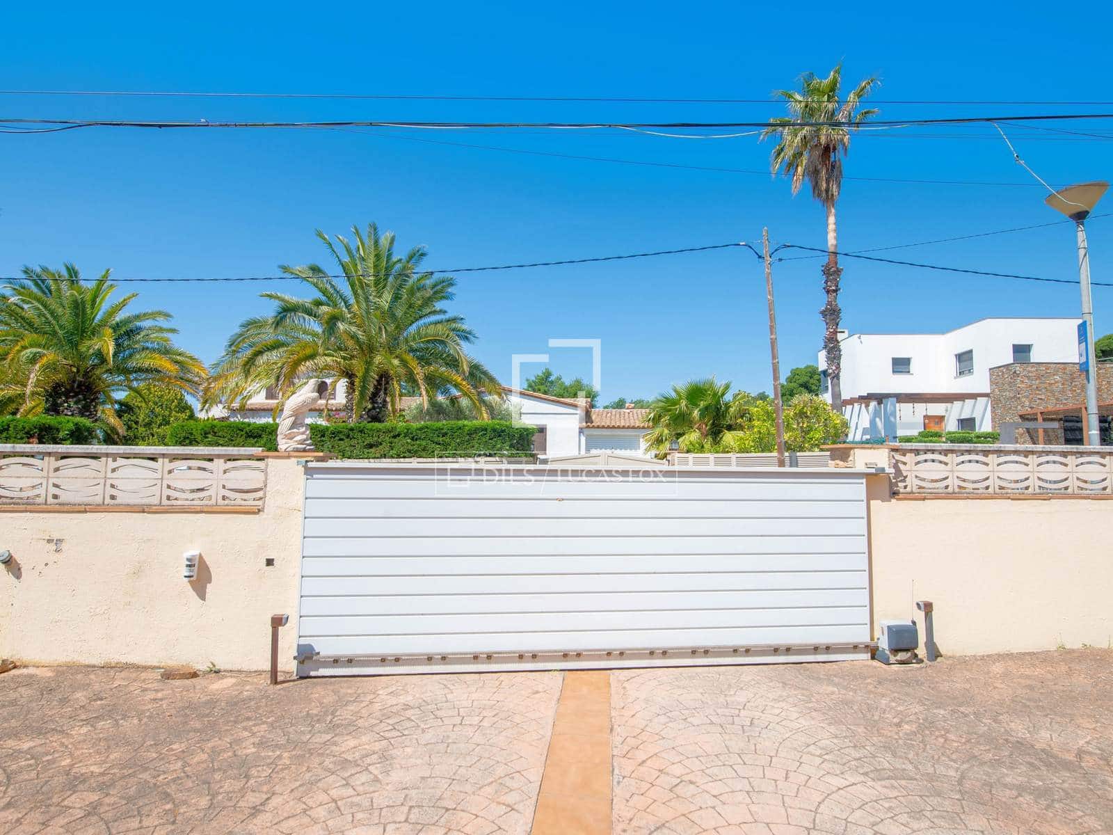 5 bedroom Villa for sale in Platja d'Aro with pool - € 950,000 (Ref: 9867298)