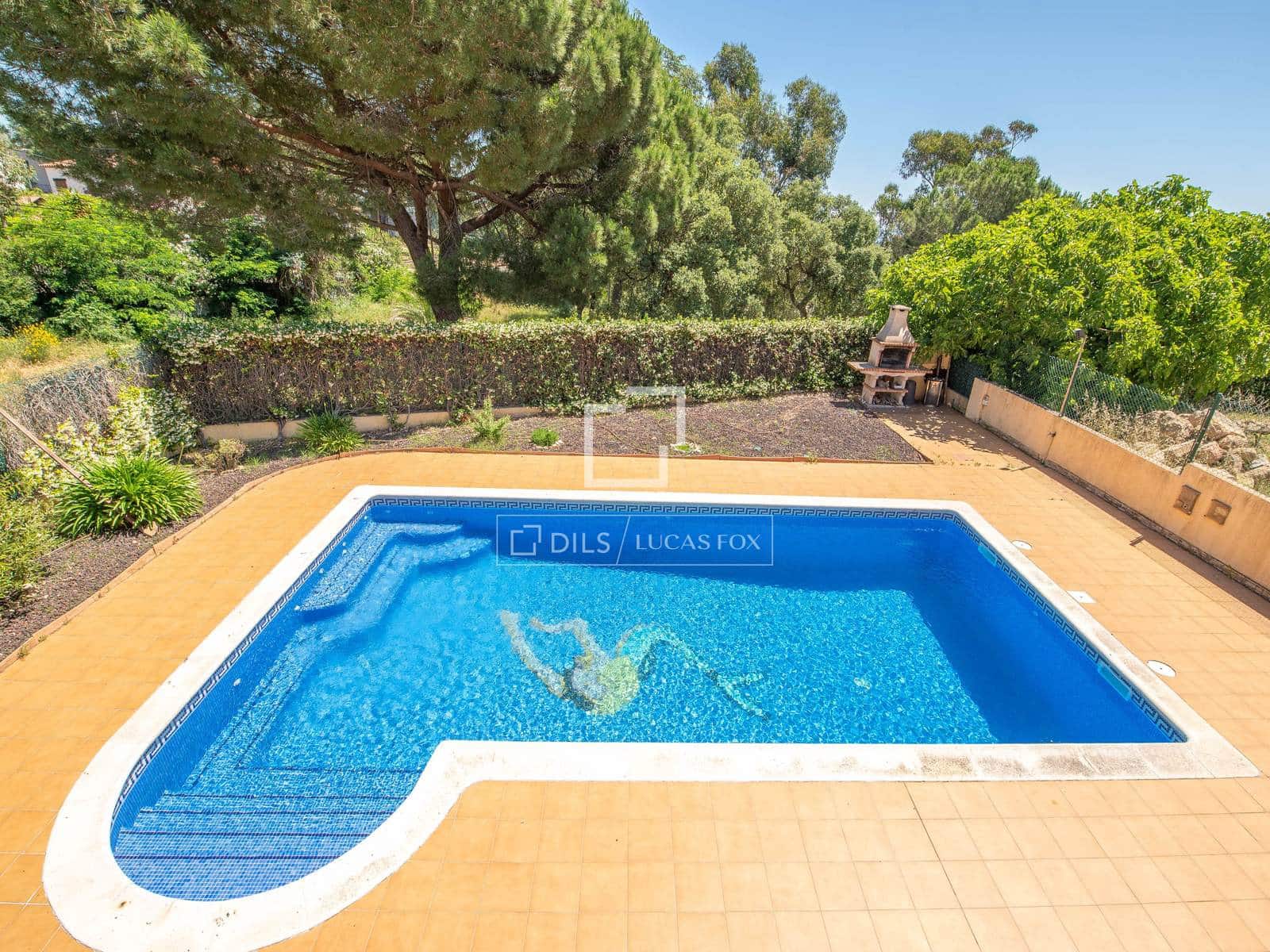 5 bedroom Villa for sale in Platja d'Aro with pool - € 950,000 (Ref: 9867298)