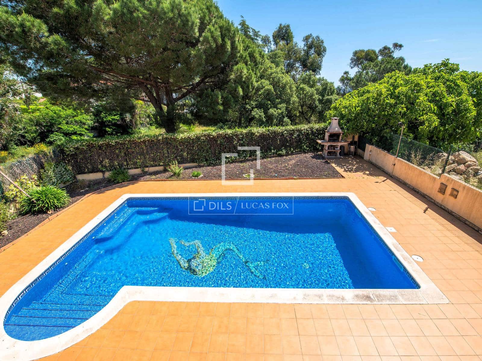 5 bedroom Villa for sale in Platja d'Aro with pool - € 950,000 (Ref: 9867298)