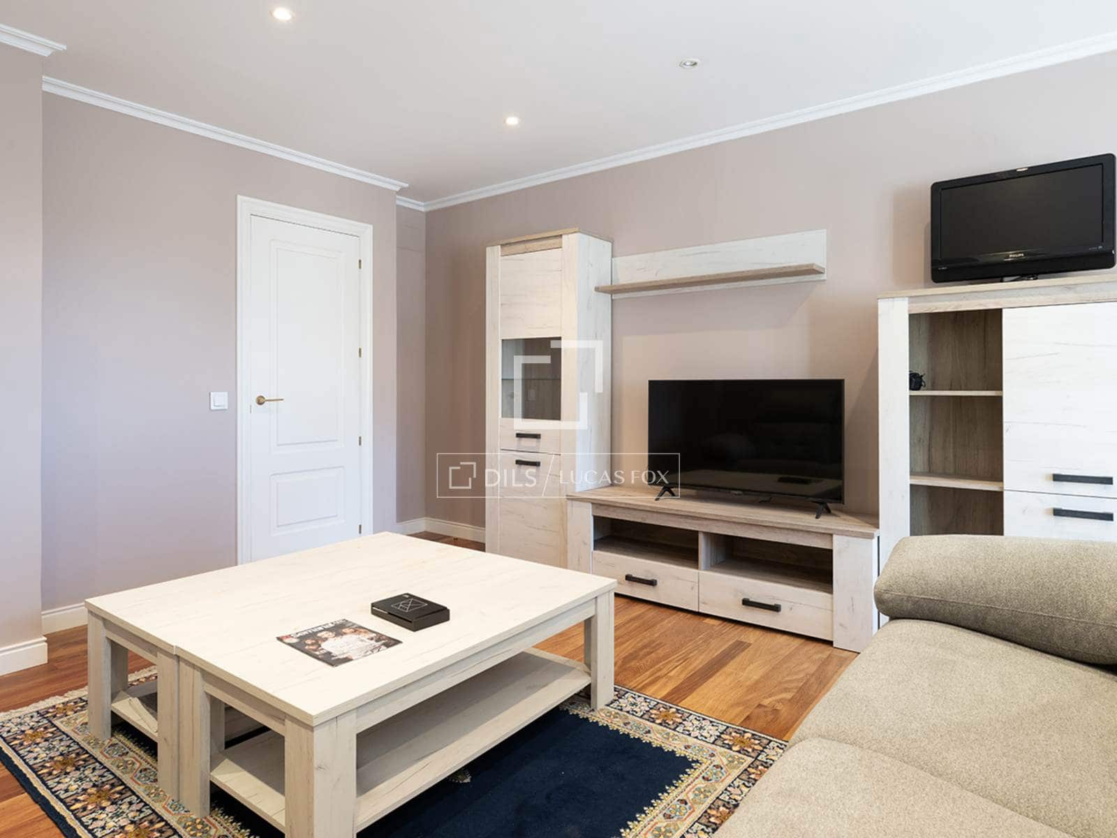 4 Zimmer Apartment zu verkaufen in Santiago de Compostela mit Garage - 975.000 € (Ref: 9867299)