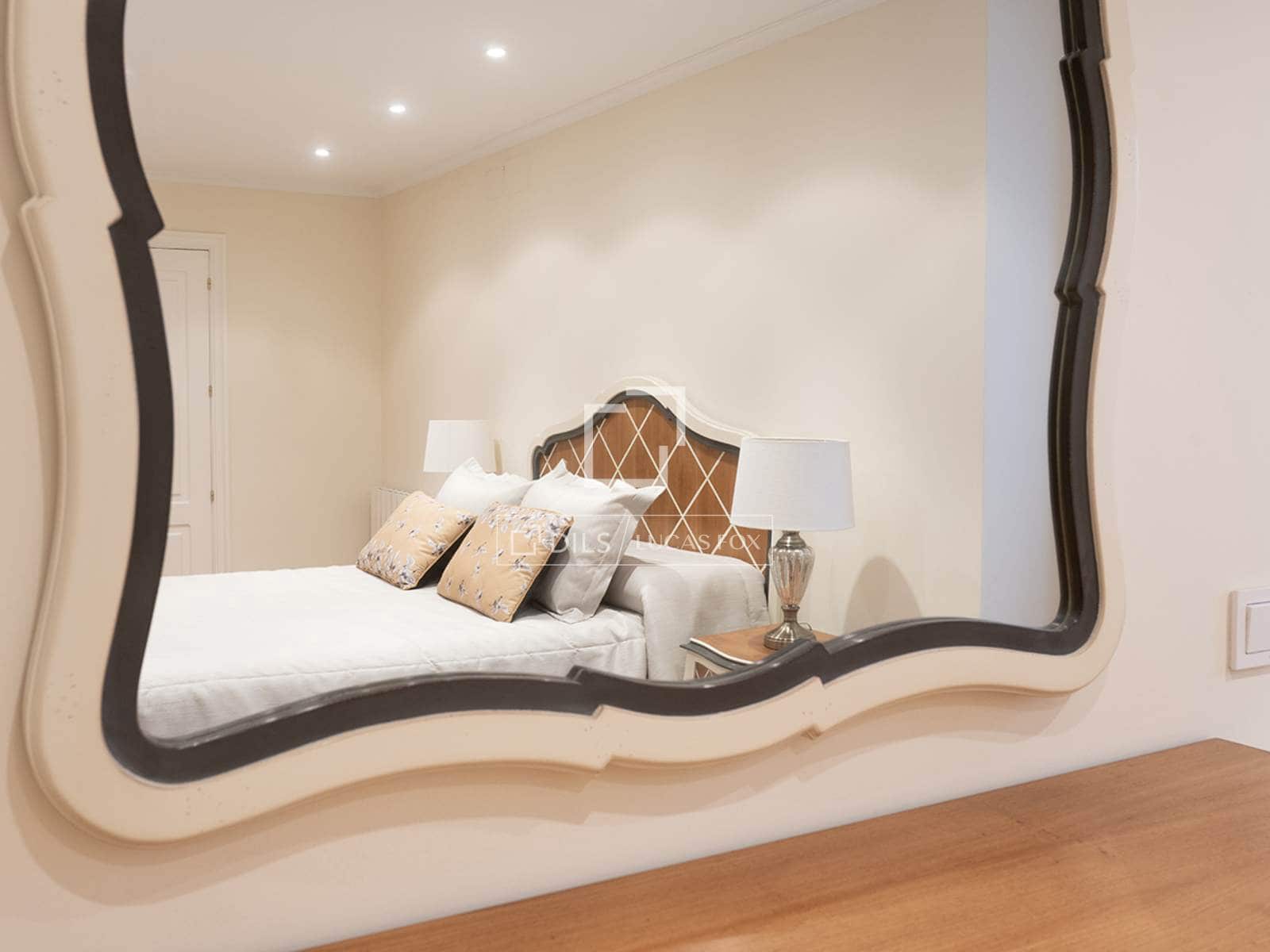 4 Zimmer Apartment zu verkaufen in Santiago de Compostela mit Garage - 975.000 € (Ref: 9867299)