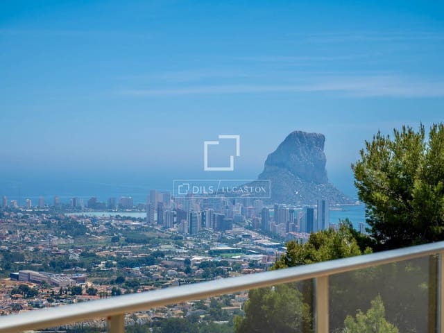 3 slaapkamer Villa te koop in Calpe / Calp met zwembad garage - € 568.000 (Ref: 9867423)