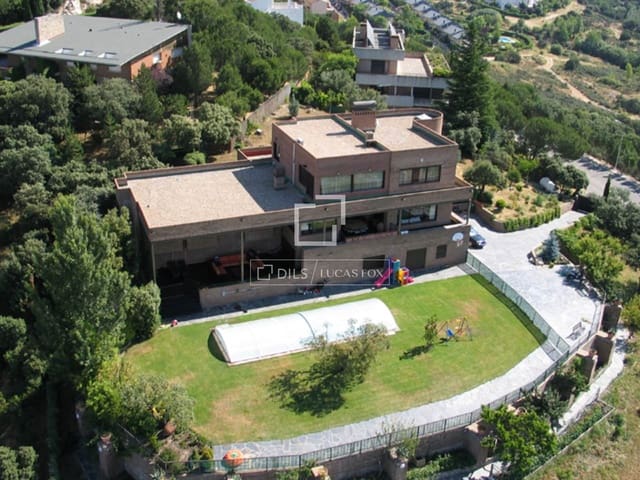 7 slaapkamer Villa te koop in Galapagar met zwembad garage - € 2.680.000 (Ref: 9867424)