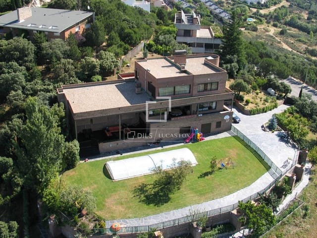 7 slaapkamer Villa te koop in Galapagar met zwembad garage - € 2.680.000 (Ref: 9867424)