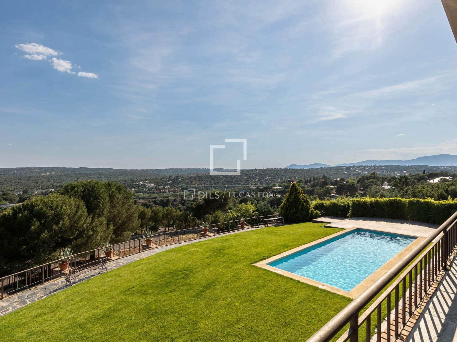 6 slaapkamer Villa te koop in Galapagar met zwembad garage - € 2.680.000 (Ref: 9867424)