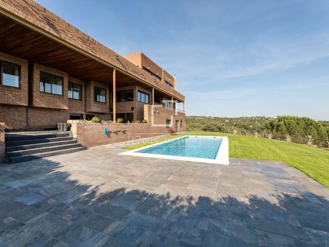 7 bedroom Villa for sale in Galapagar with pool garage - € 2,680,000 (Ref: 9867424)