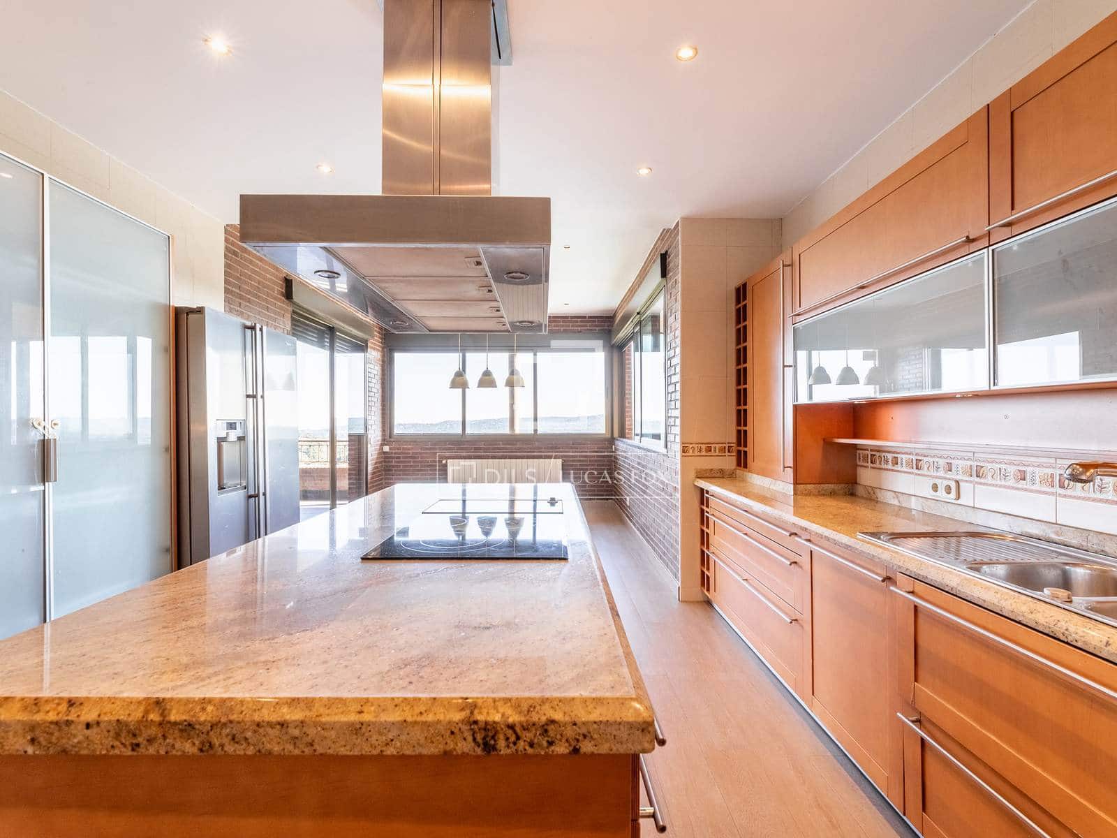 6 slaapkamer Villa te koop in Galapagar met zwembad garage - € 2.680.000 (Ref: 9867424)