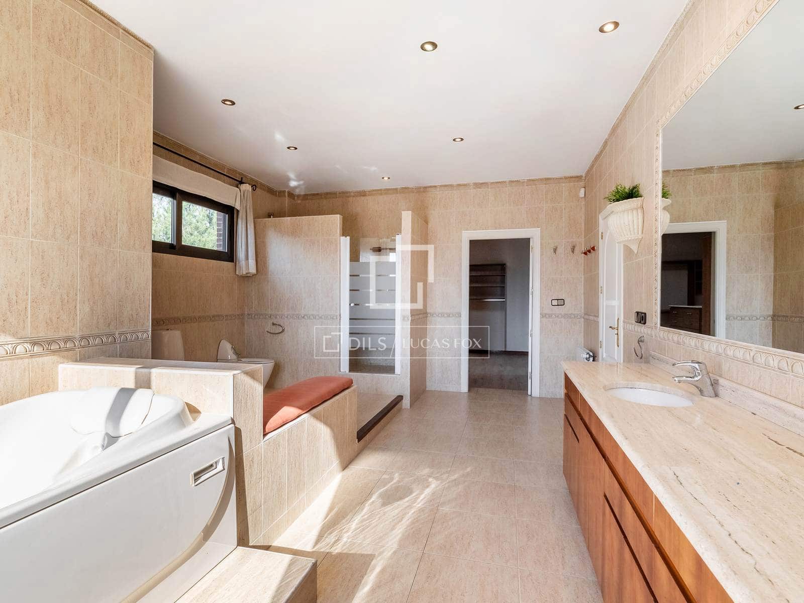 6 slaapkamer Villa te koop in Galapagar met zwembad garage - € 2.680.000 (Ref: 9867424)
