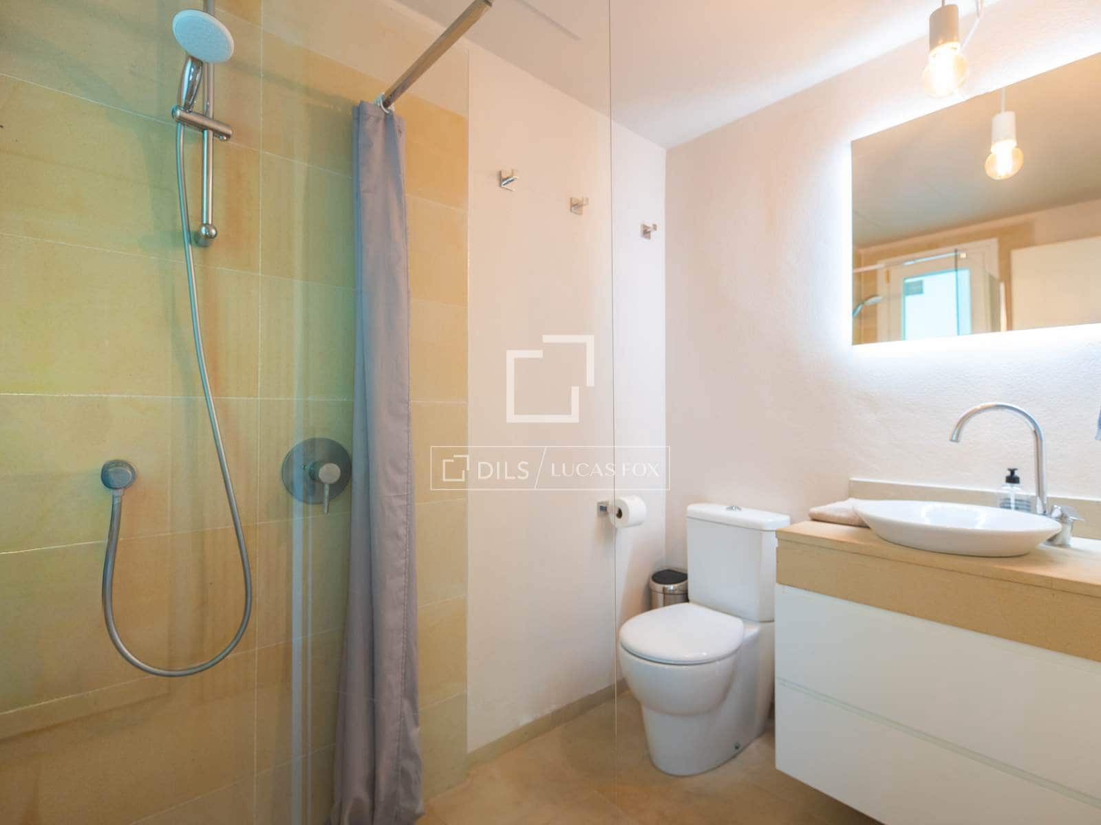 3 bedroom Villa for sale in Cala Llonga with pool garage - € 895,000 (Ref: 9867650)