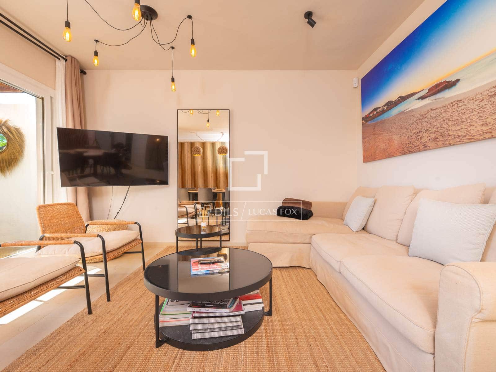 3 bedroom Villa for sale in Cala Llonga with pool garage - € 895,000 (Ref: 9867650)