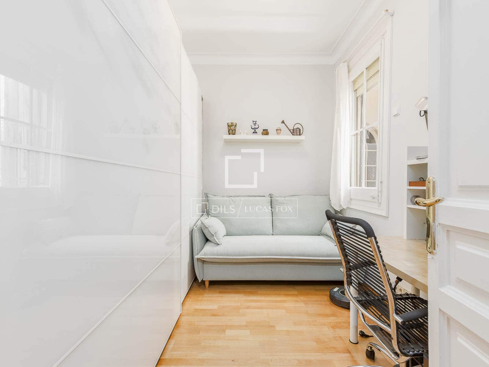 4 soveværelse Lejlighed til salg i Barcelona by - € 850.000 (Ref: 9867782)