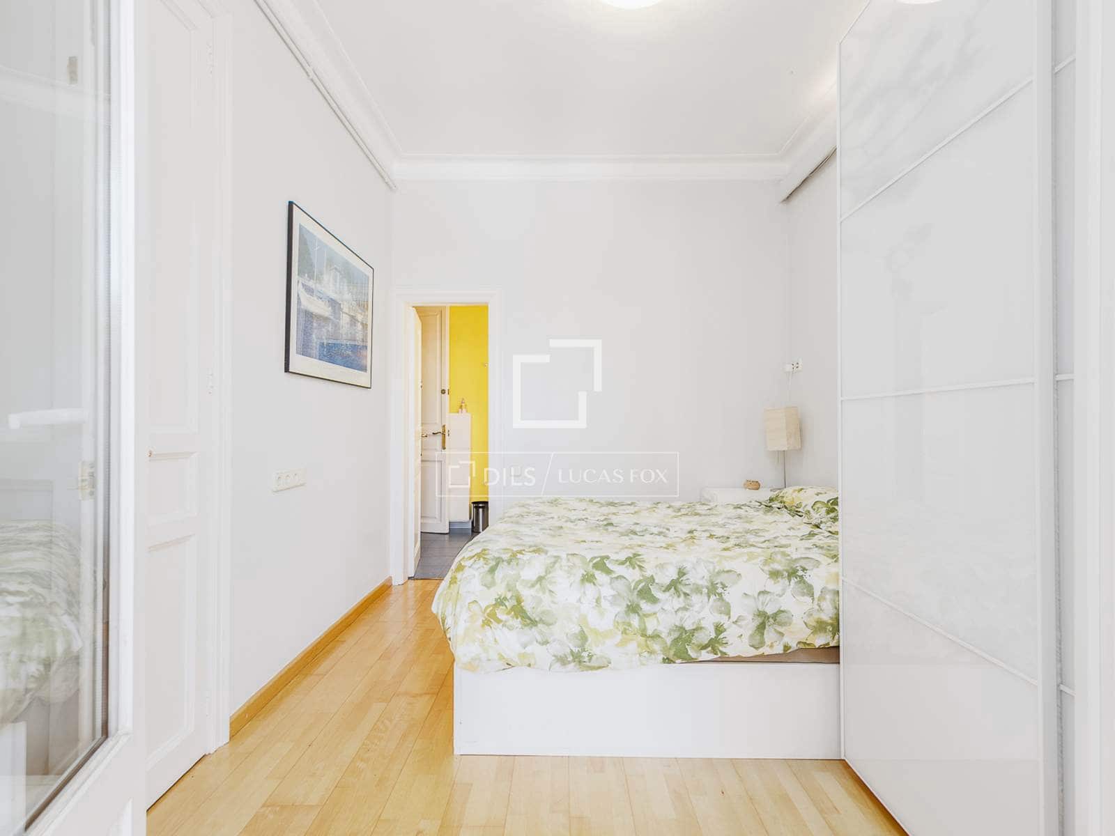 4 soveværelse Lejlighed til salg i Barcelona by - € 850.000 (Ref: 9867782)