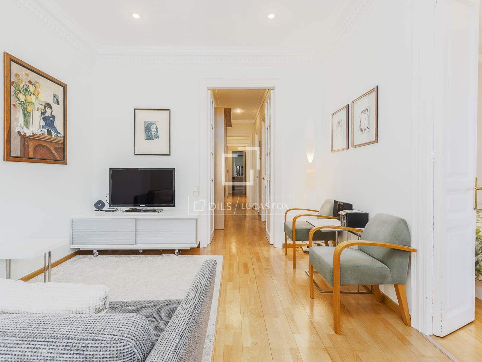 4 soveværelse Lejlighed til salg i Barcelona by - € 850.000 (Ref: 9867782)