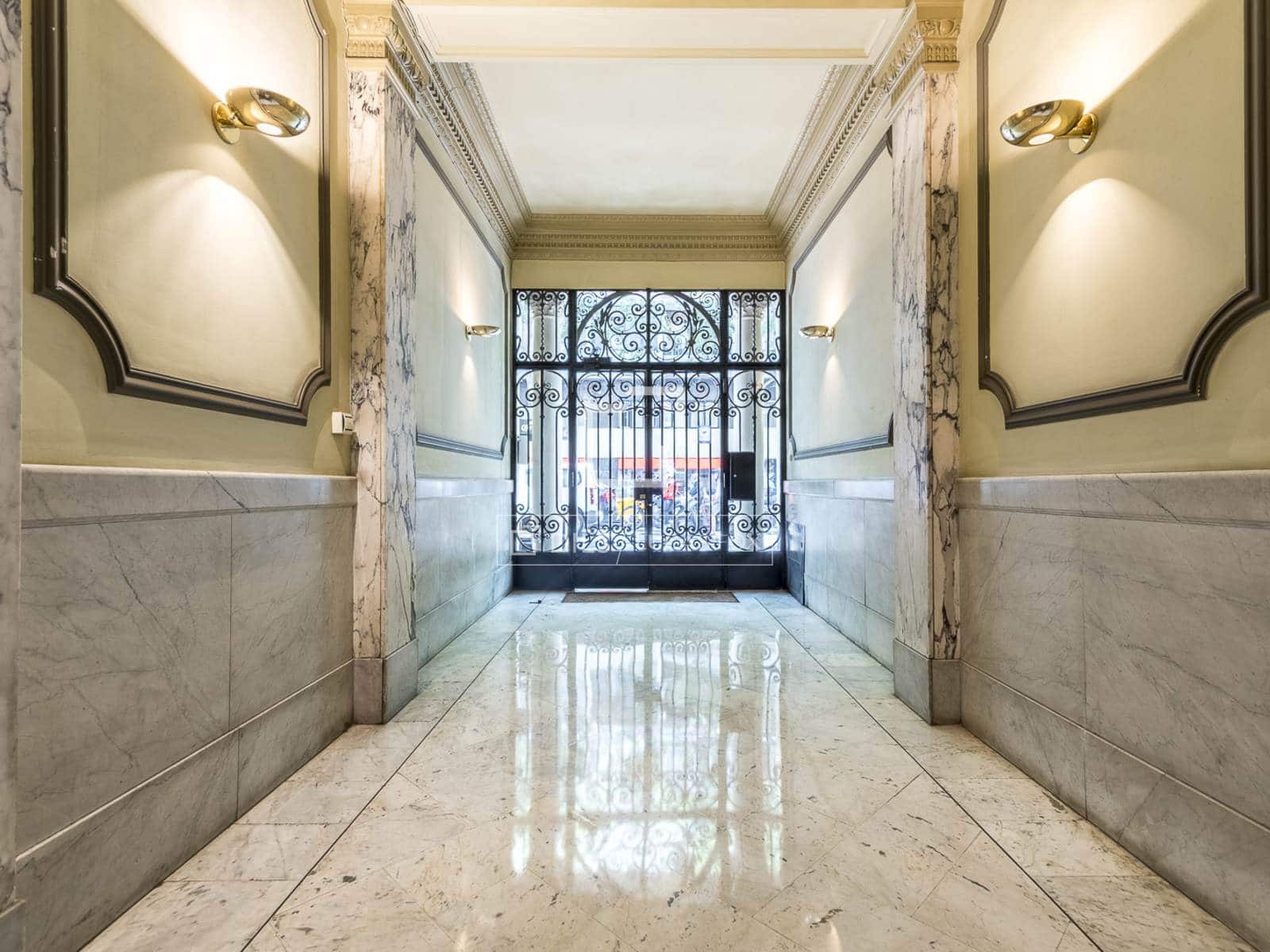 4 soveværelse Lejlighed til salg i Barcelona by - € 850.000 (Ref: 9867782)