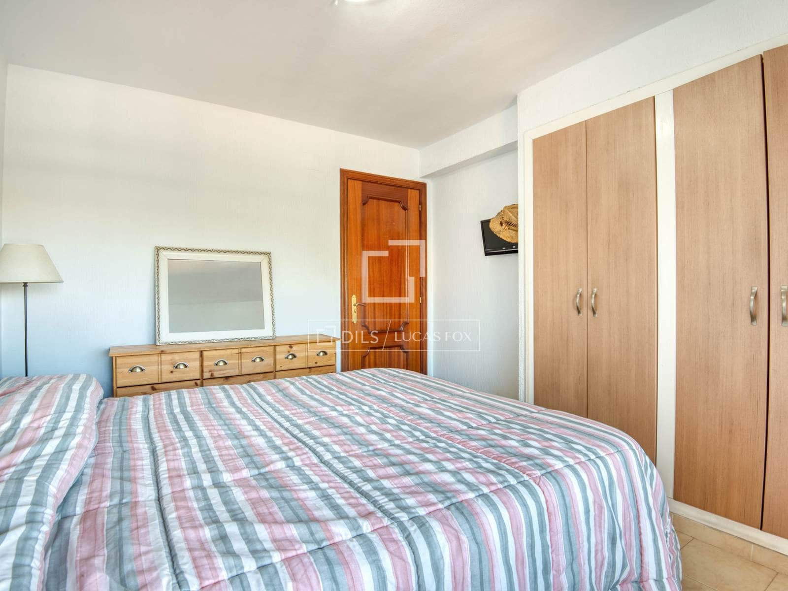 2 bedroom Apartment for sale in Sant Feliu de Guixols with pool garage - € 314,000 (Ref: 9867791)