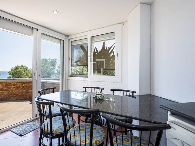 3 sovrum Lägenhet till salu i Les Botigues de Sitges, Sitges med pool garage - 740 000 € (Ref: 9867922)