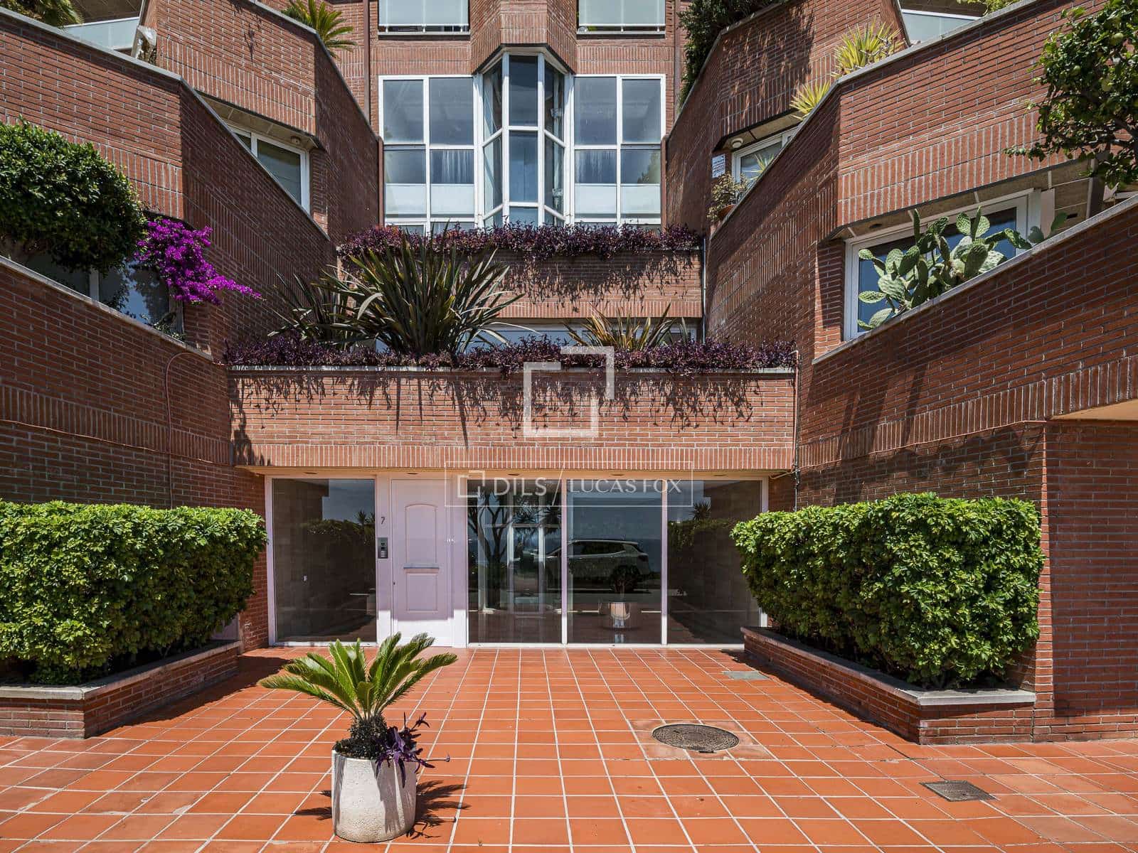 3 soverom Leilighet til salgs i Les Botigues de Sitges med svømmebasseng garasje - € 785 000 (Ref: 9867922)