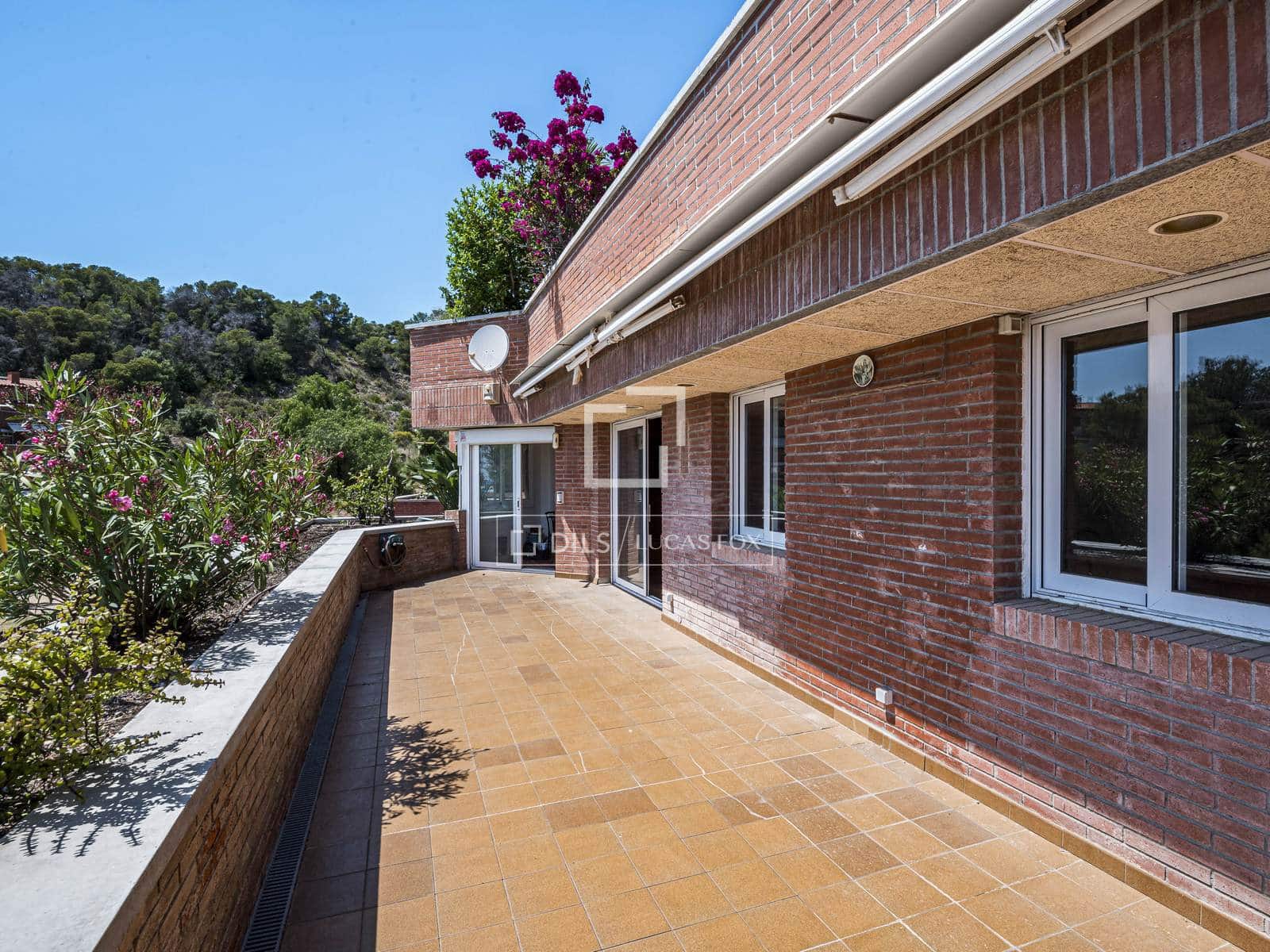 3 soverom Leilighet til salgs i Les Botigues de Sitges med svømmebasseng garasje - € 785 000 (Ref: 9867922)