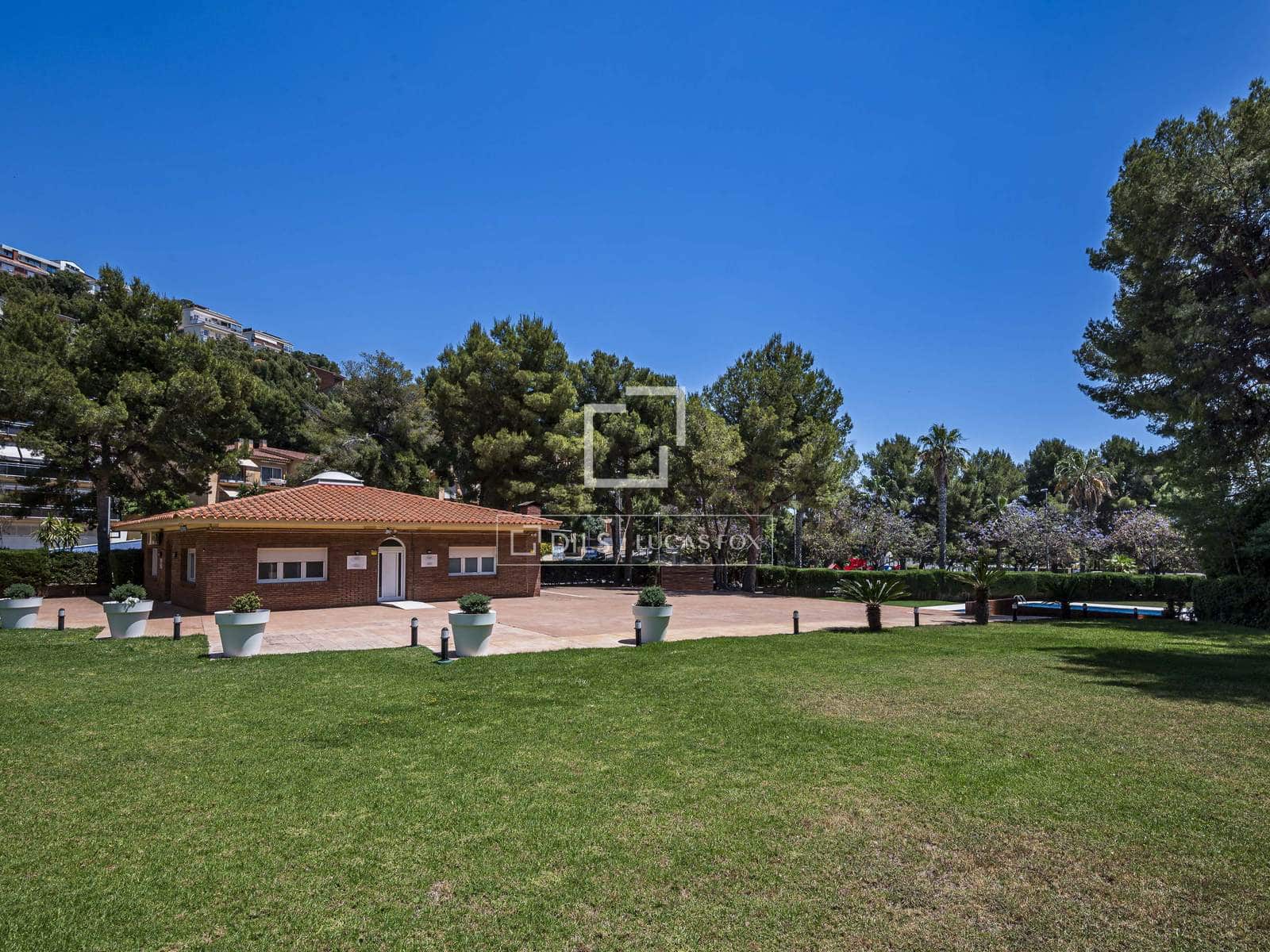 3 soverom Leilighet til salgs i Les Botigues de Sitges med svømmebasseng garasje - € 785 000 (Ref: 9867922)