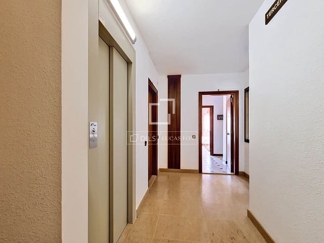4 sovrum Lägenhet till salu i Segur de Calafell, Calafell med garage - 450 000 € (Ref: 9867923)